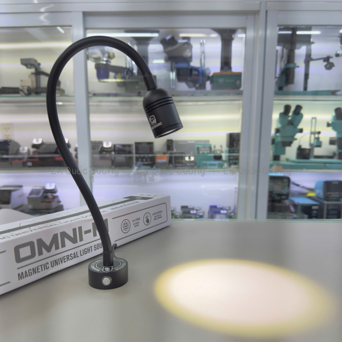 Đèn led kỹ thuật Omni-M