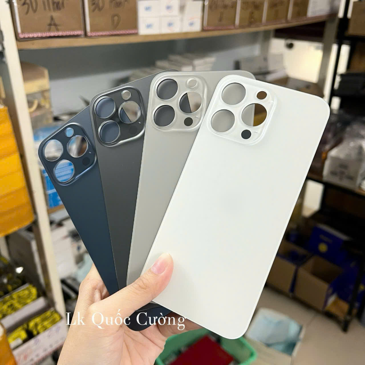 Kính lưng  13 Pro