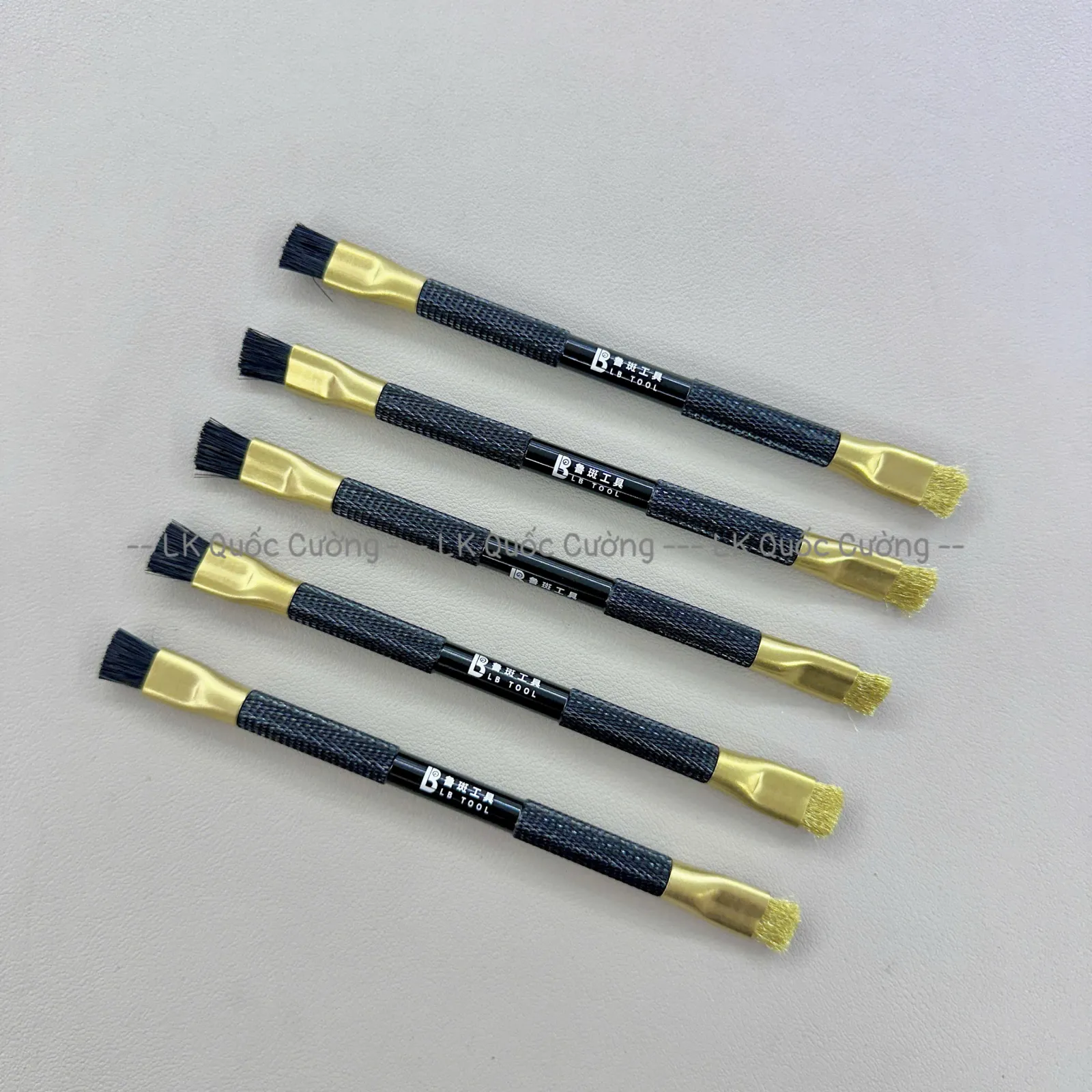 Bàn chải chà main Luban X2