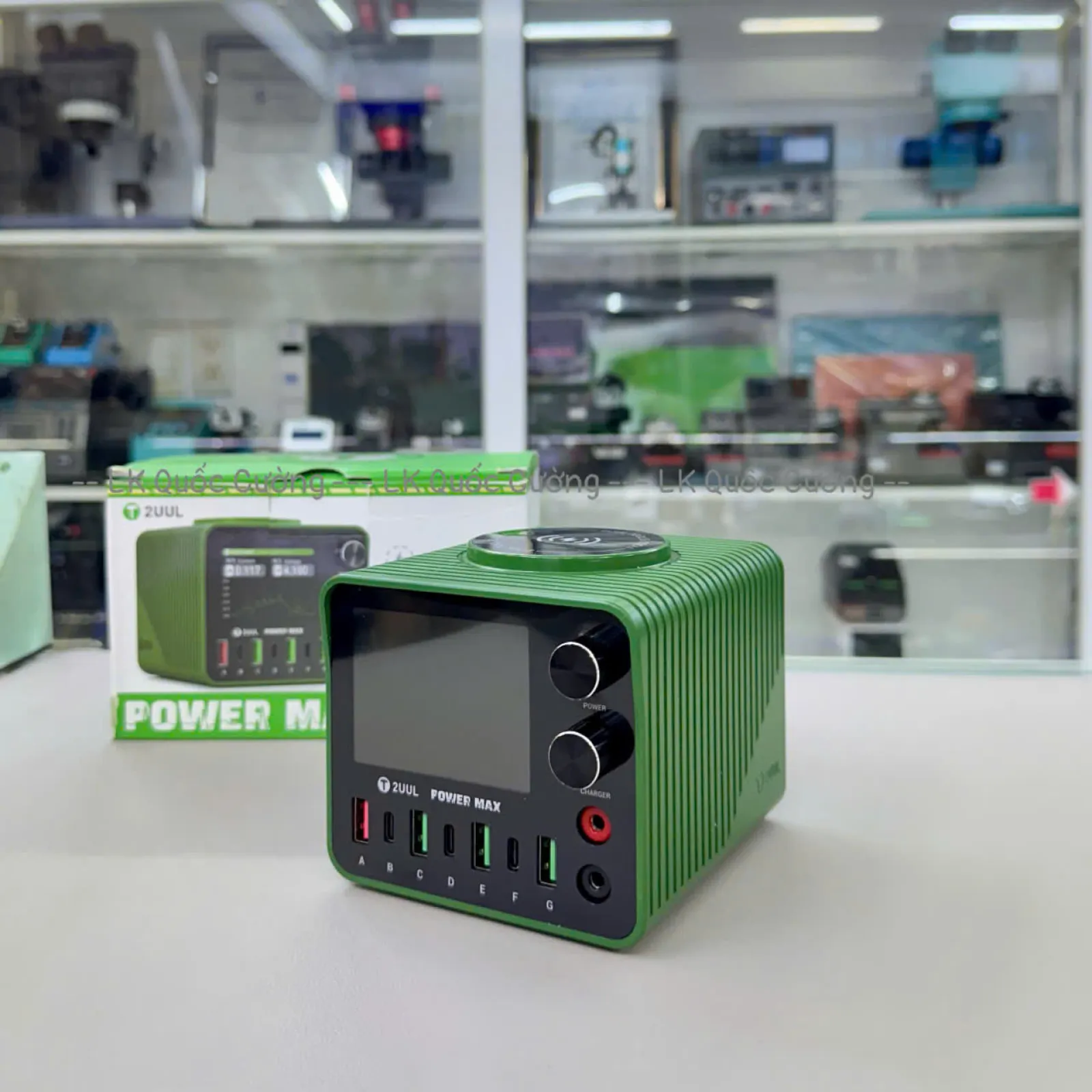 Bộ sạc 8 cổng/ 2UUL PC01