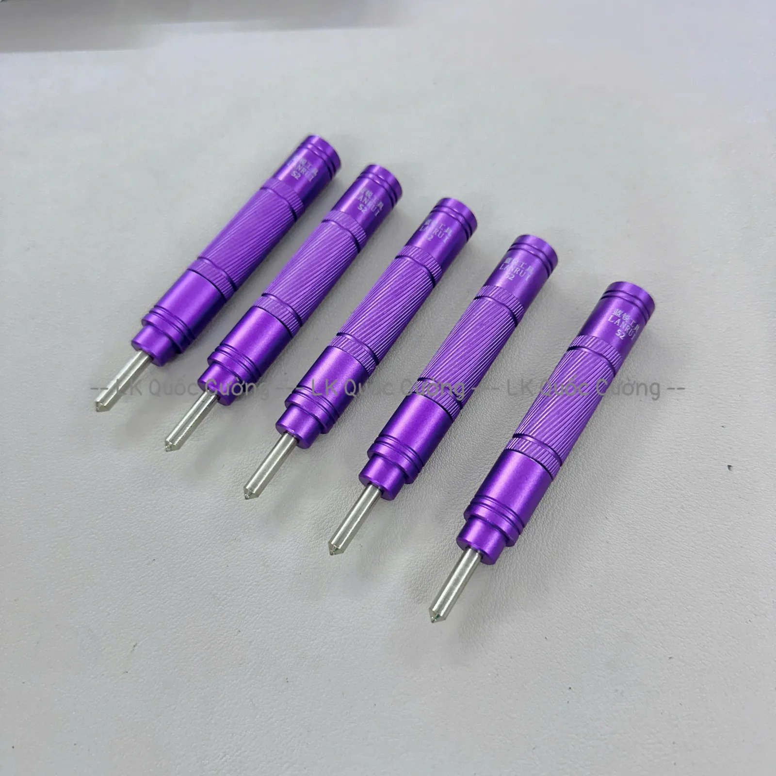 Bút phá kính lưng/ Lanrui S2