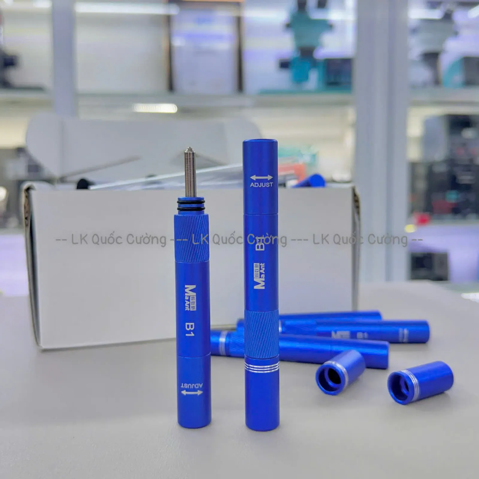 Bút phá kính lưng MaAnt B1