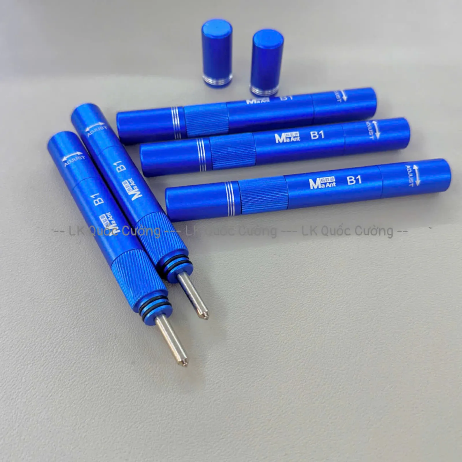 Bút phá kính lưng MaAnt B1