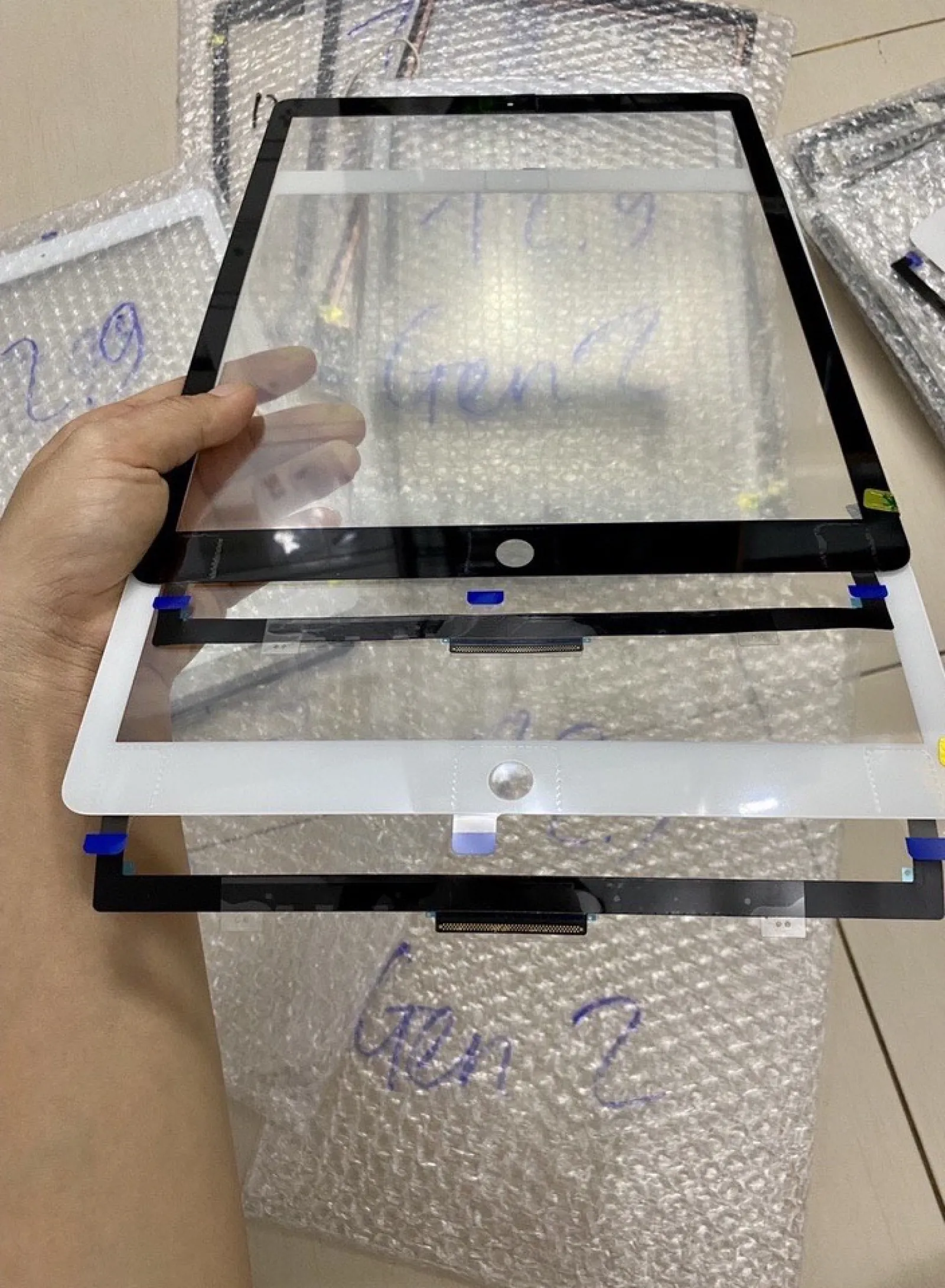 Cảm ứng Pro 12.9 Gen 2