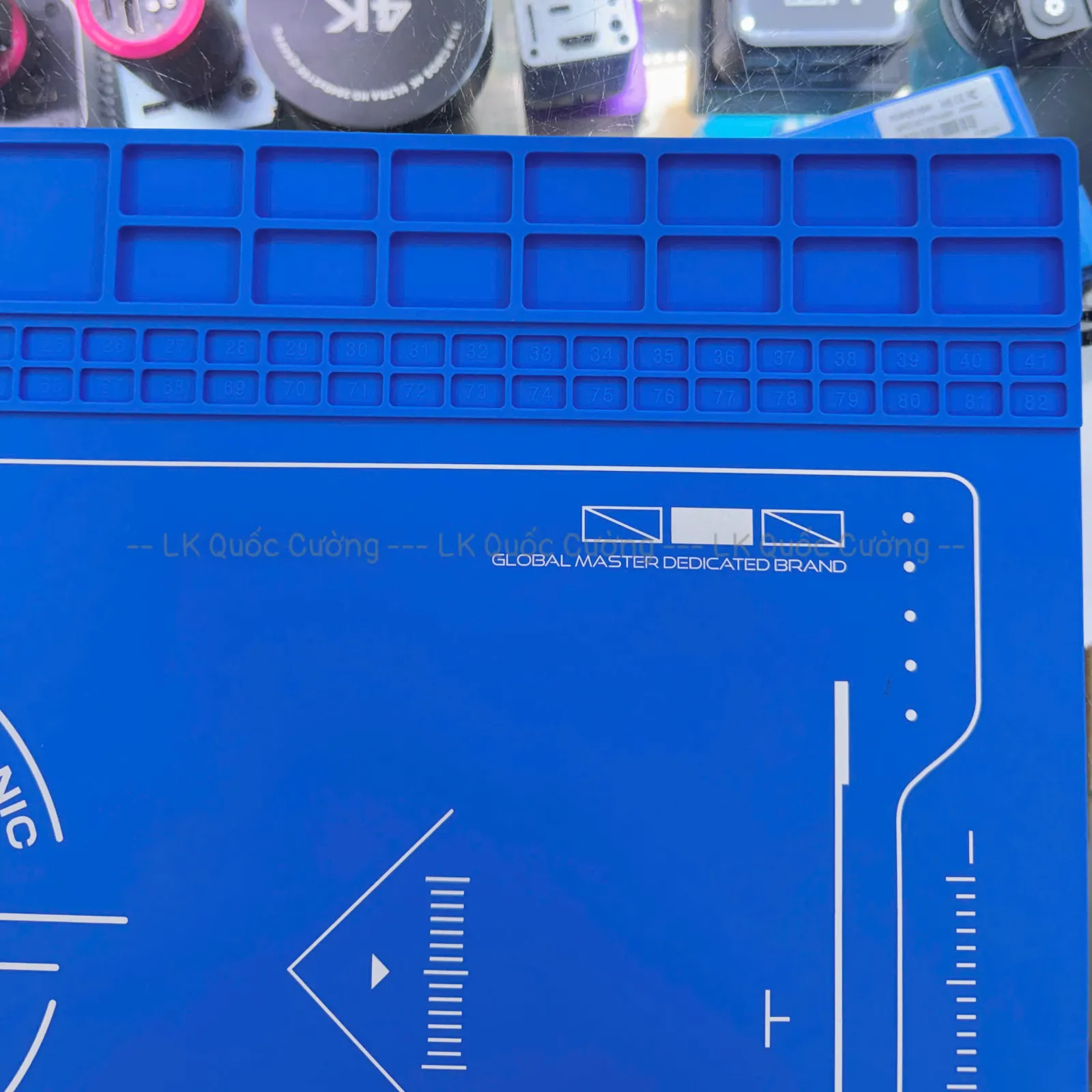 Cao su kỹ thuật Mechanic V80 / 35x60cm