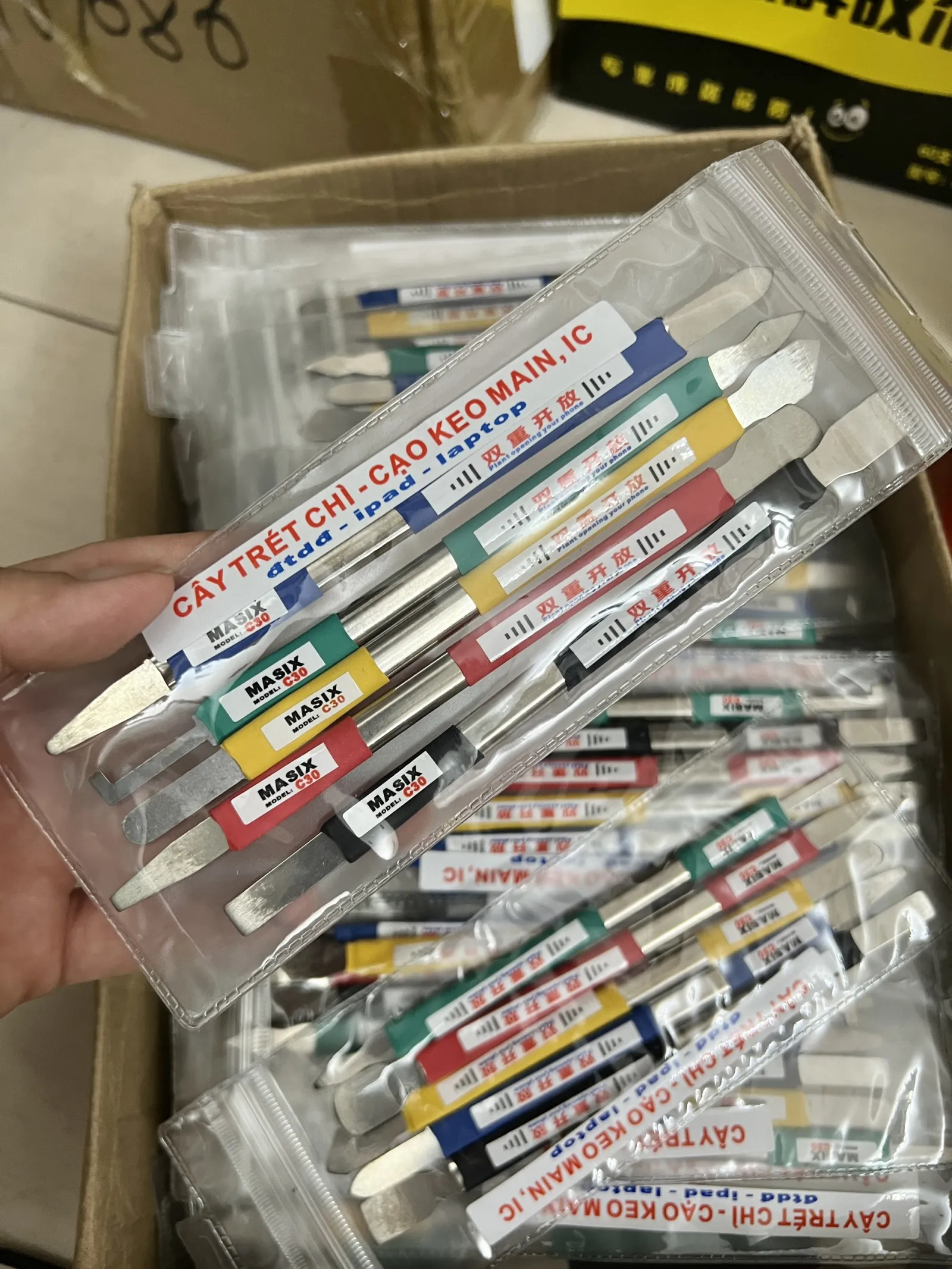 Dao chét chì, cạo keo main, ic Masix C30