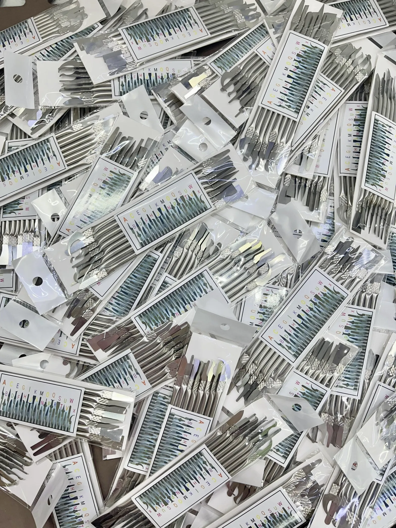 Dao lấy tem 16 lưỡi