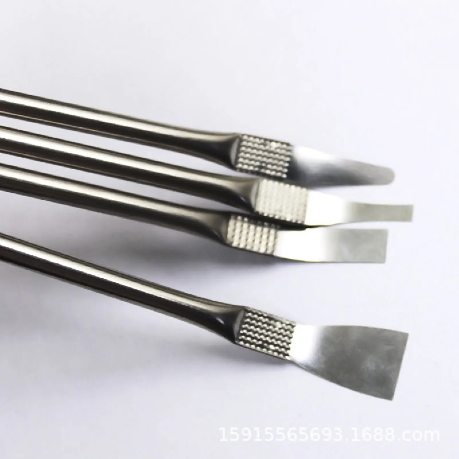 Dao lấy tem 16 lưỡi