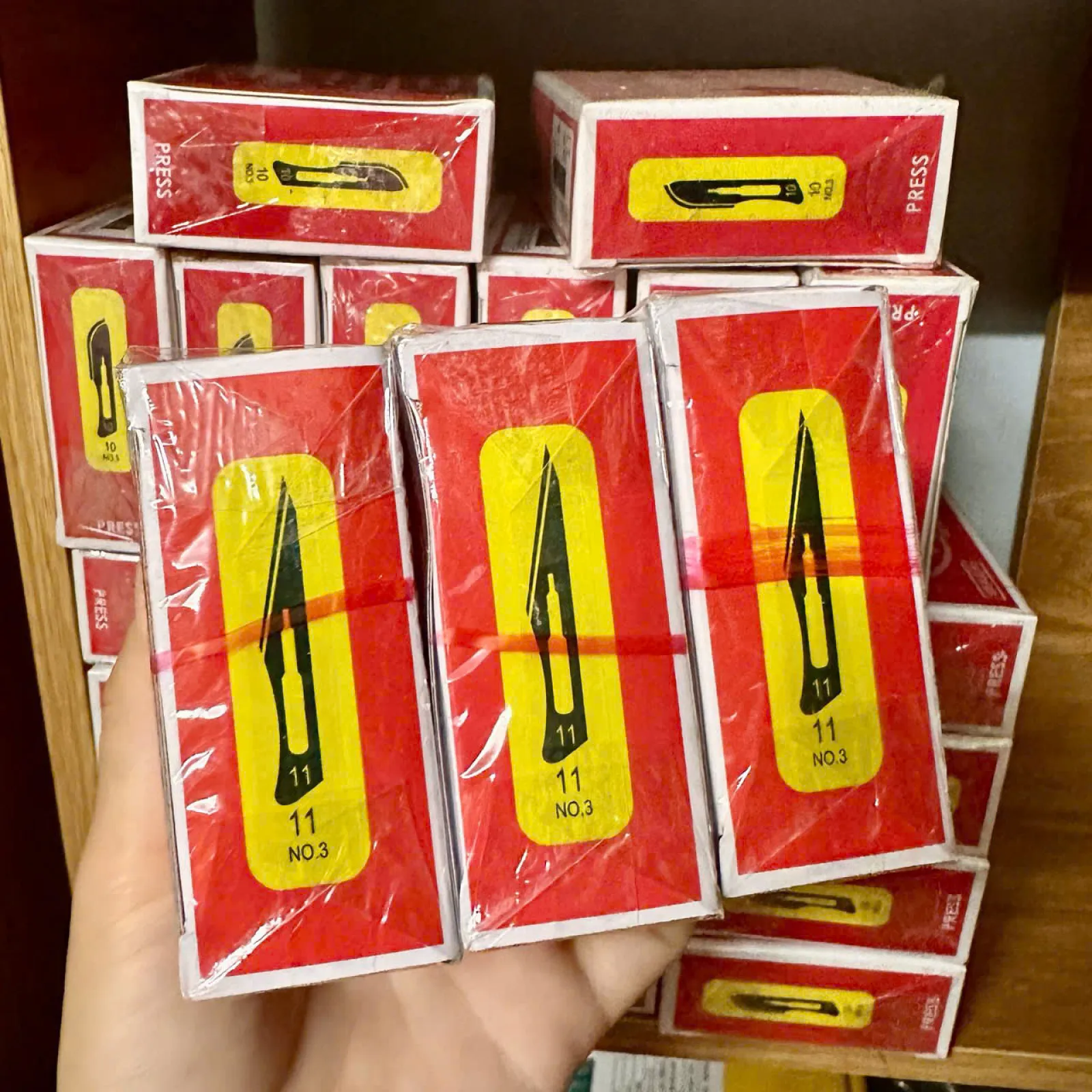 Dao Y Tế số 10 số 11