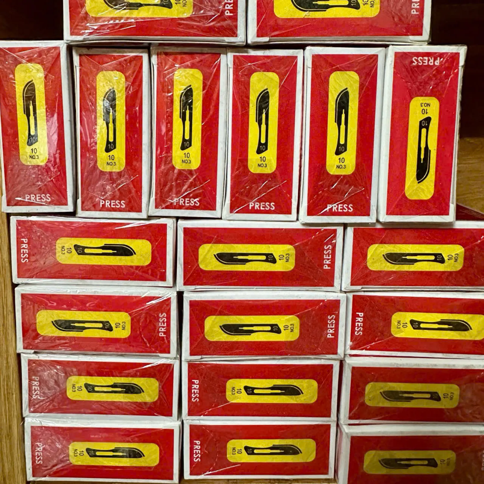 Dao Y Tế số 10 số 11