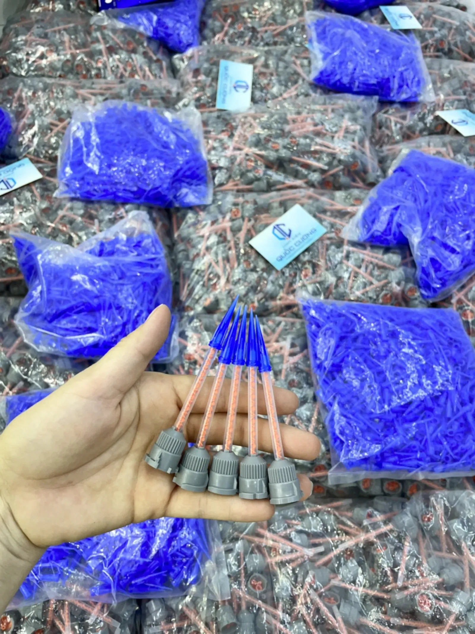 Đầu Trộn Keo 2 Thành Phần