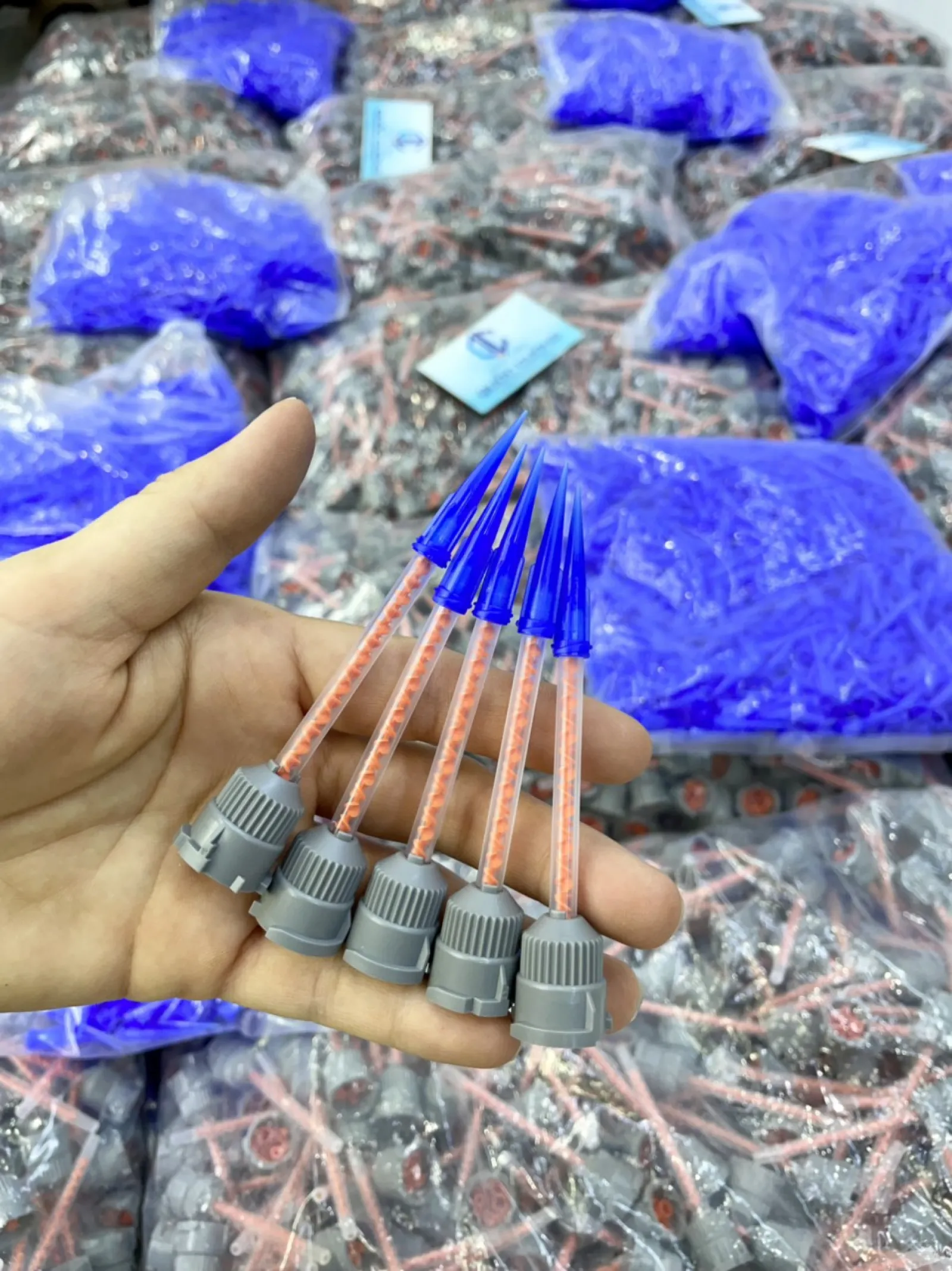 Đầu Trộn Keo 2 Thành Phần