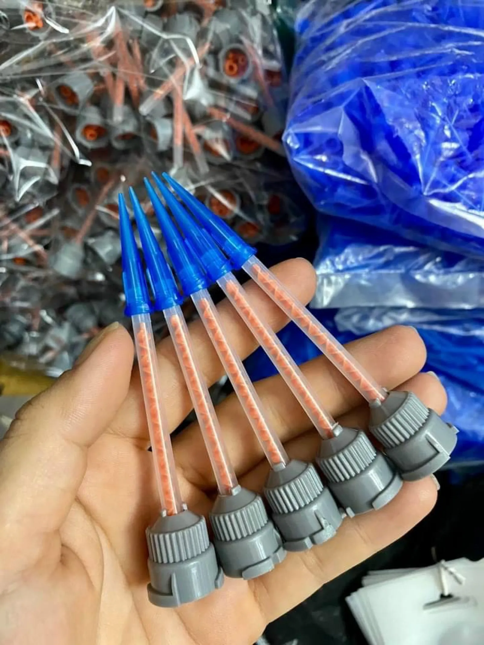 Đầu Trộn Keo 2 Thành Phần