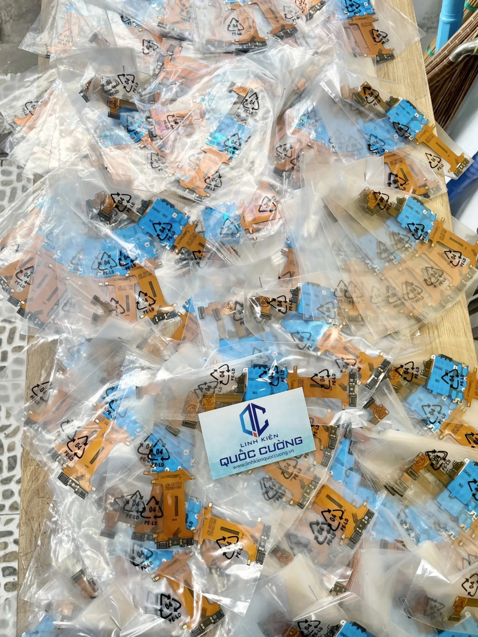 Dây Nguồn Nokia 8800E Mã Kim