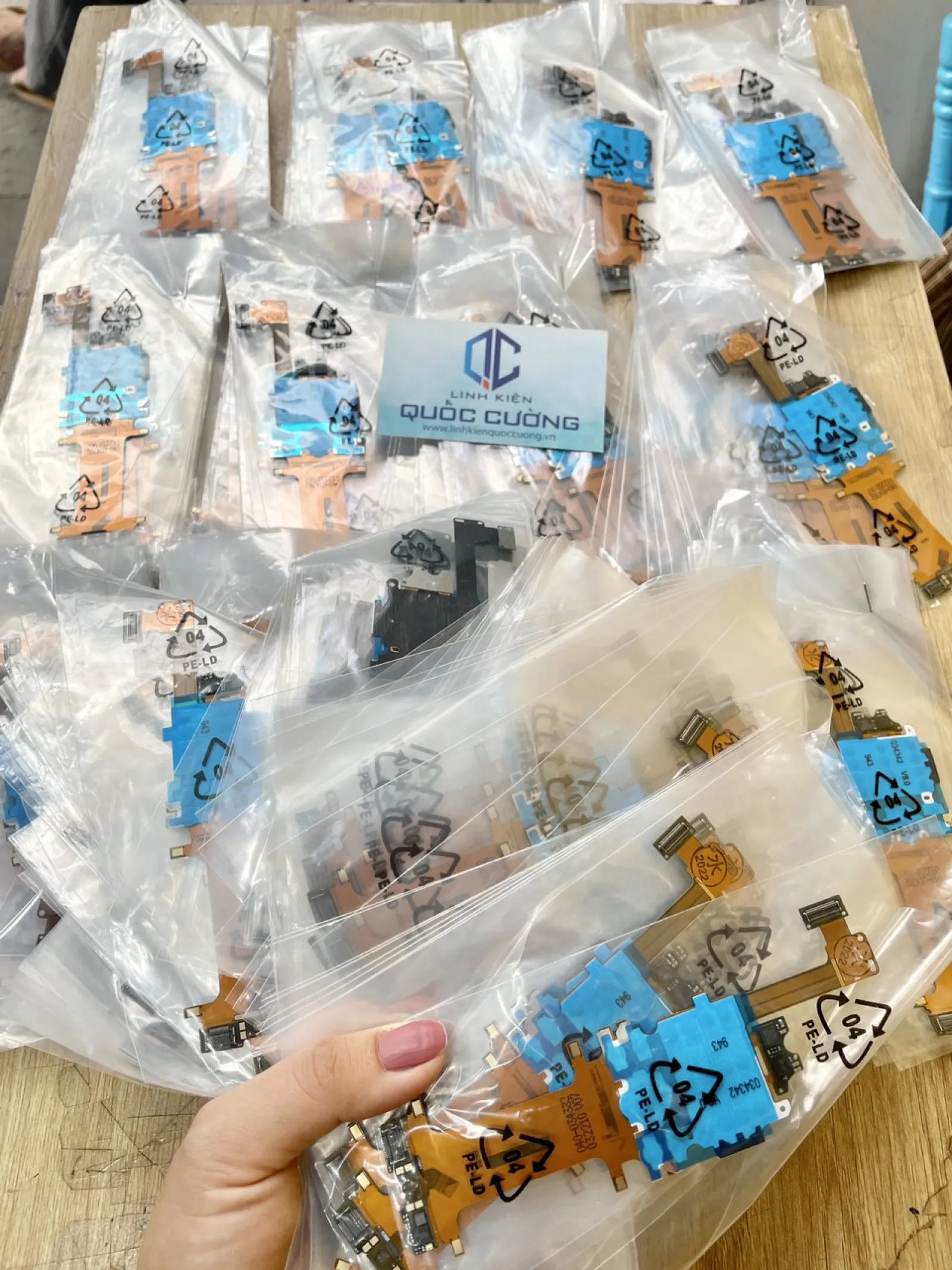 Dây Nguồn Nokia 8800E Mã Kim