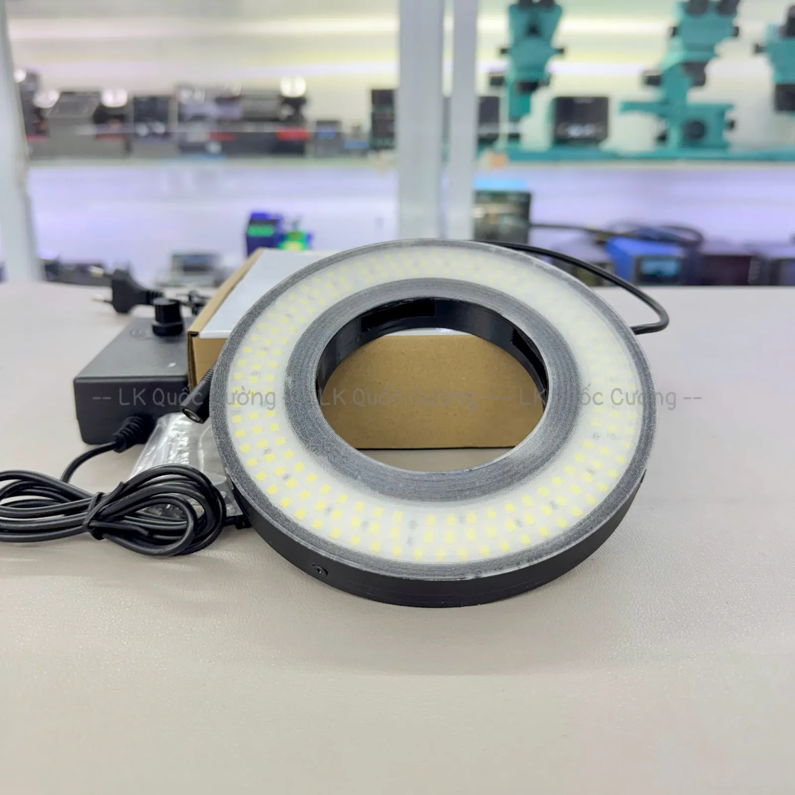 Đèn led kính hiển vi JF8