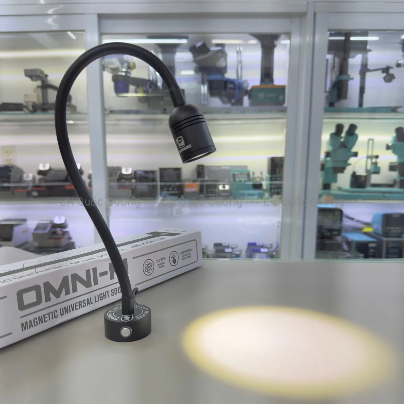 Đèn led kỹ thuật Omni-M