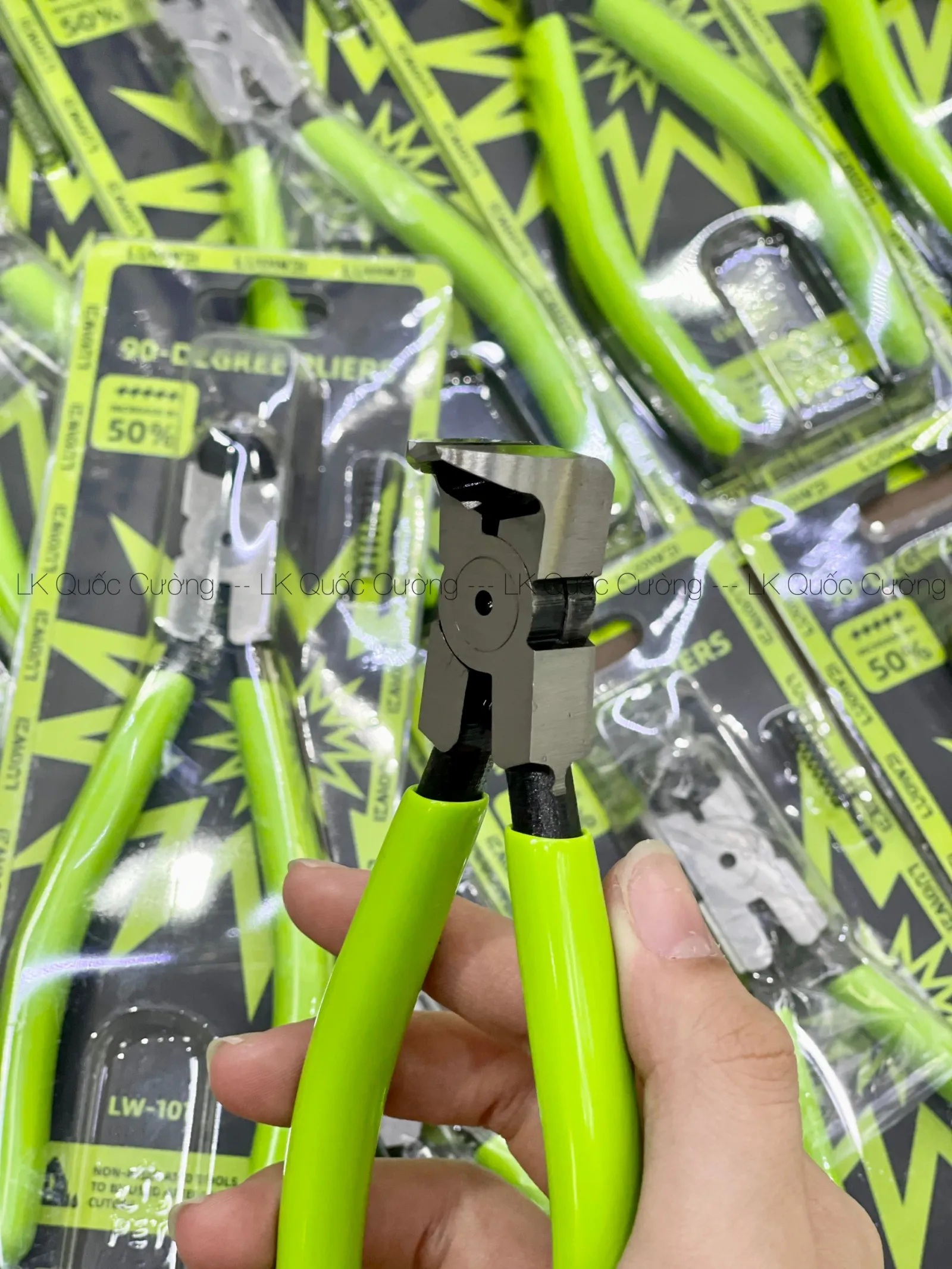 Kềm cắt viền camera Luowei LW-101