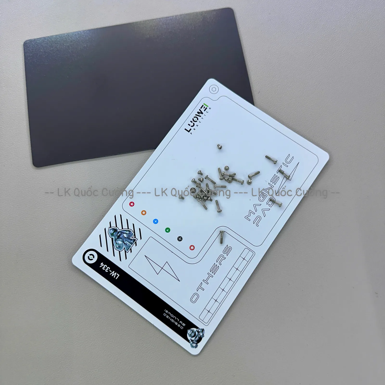 Khay nam châm đựng ốc Luowei LW-334