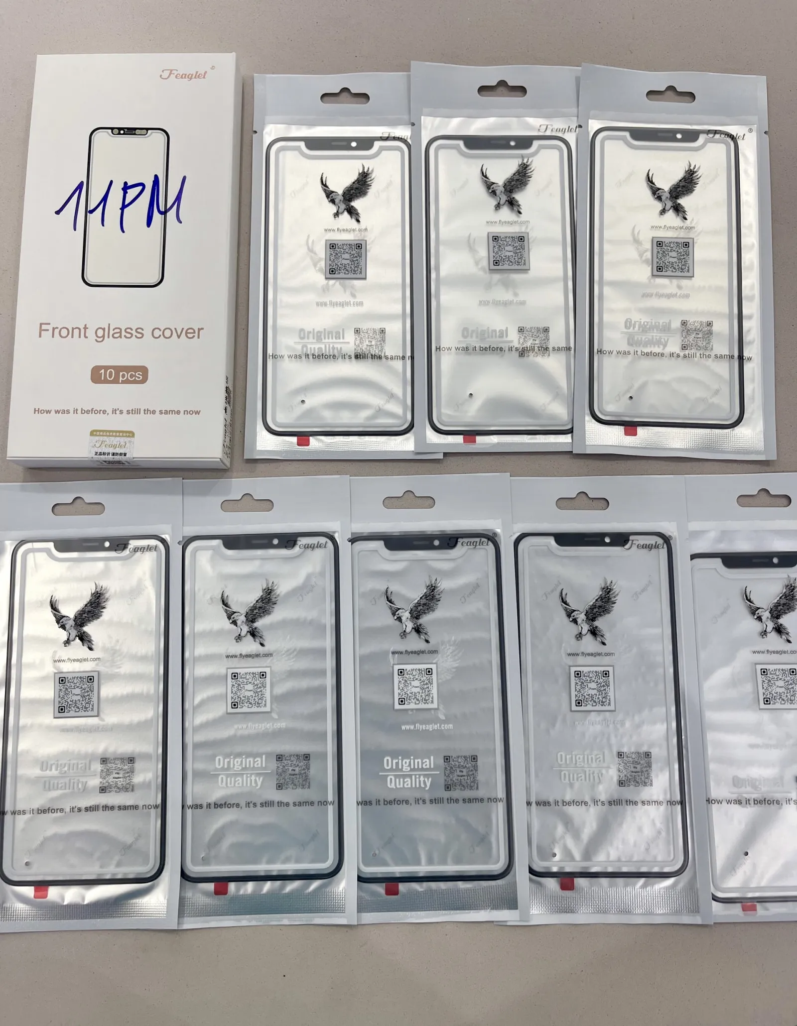 Kính 11PM Đại Bàng có keo