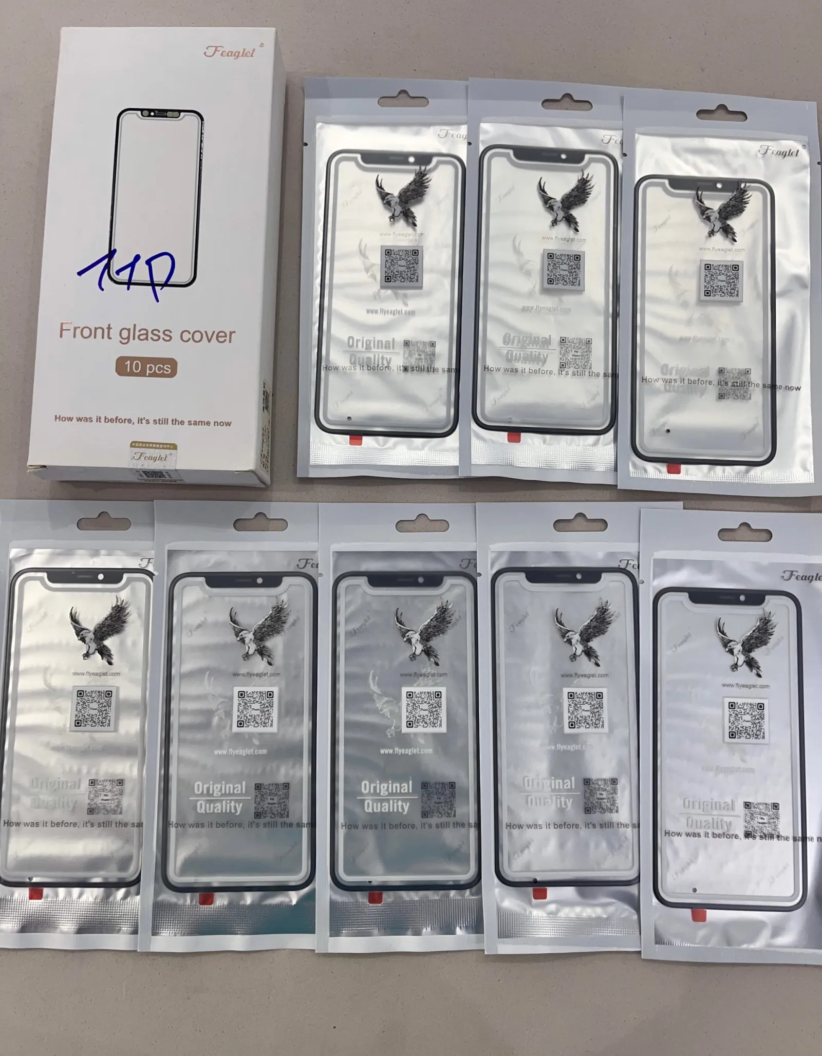 Kính 11Pro Đại Bàng có keo