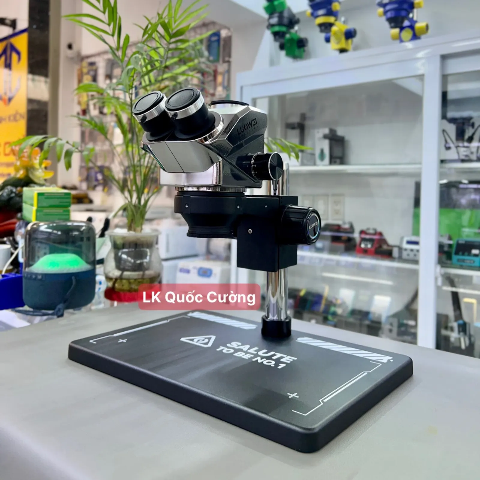 Kính hiển vi 3 mắt Luowei LW-TR02-B3TV