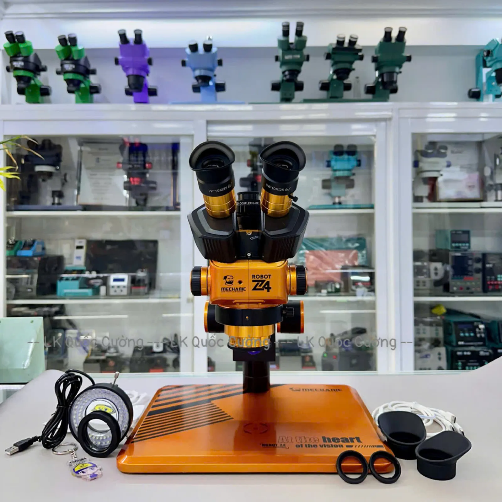 Kính hiển vi 3 mắt Mechanic Robo Z4