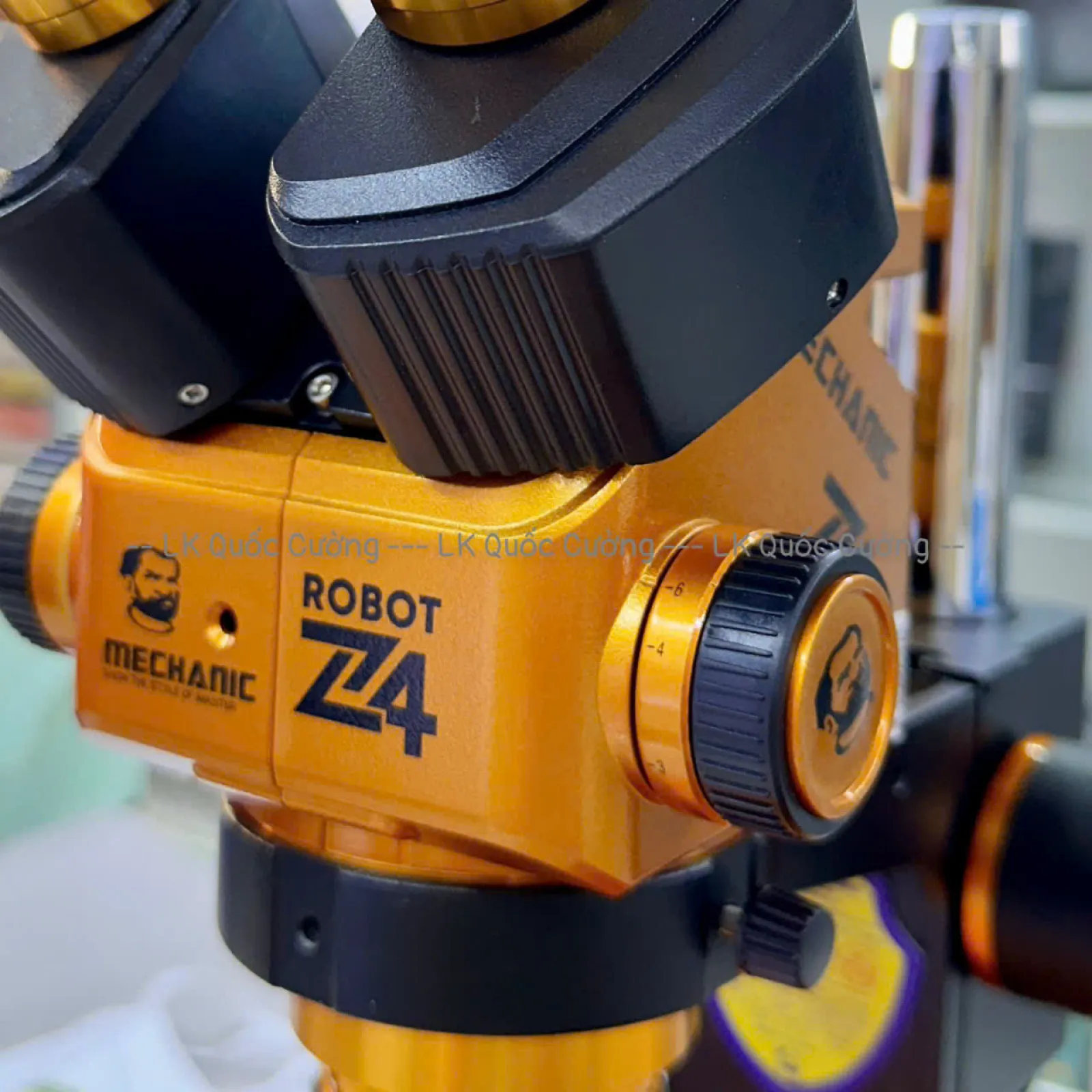 Kính hiển vi 3 mắt Mechanic Robo Z4