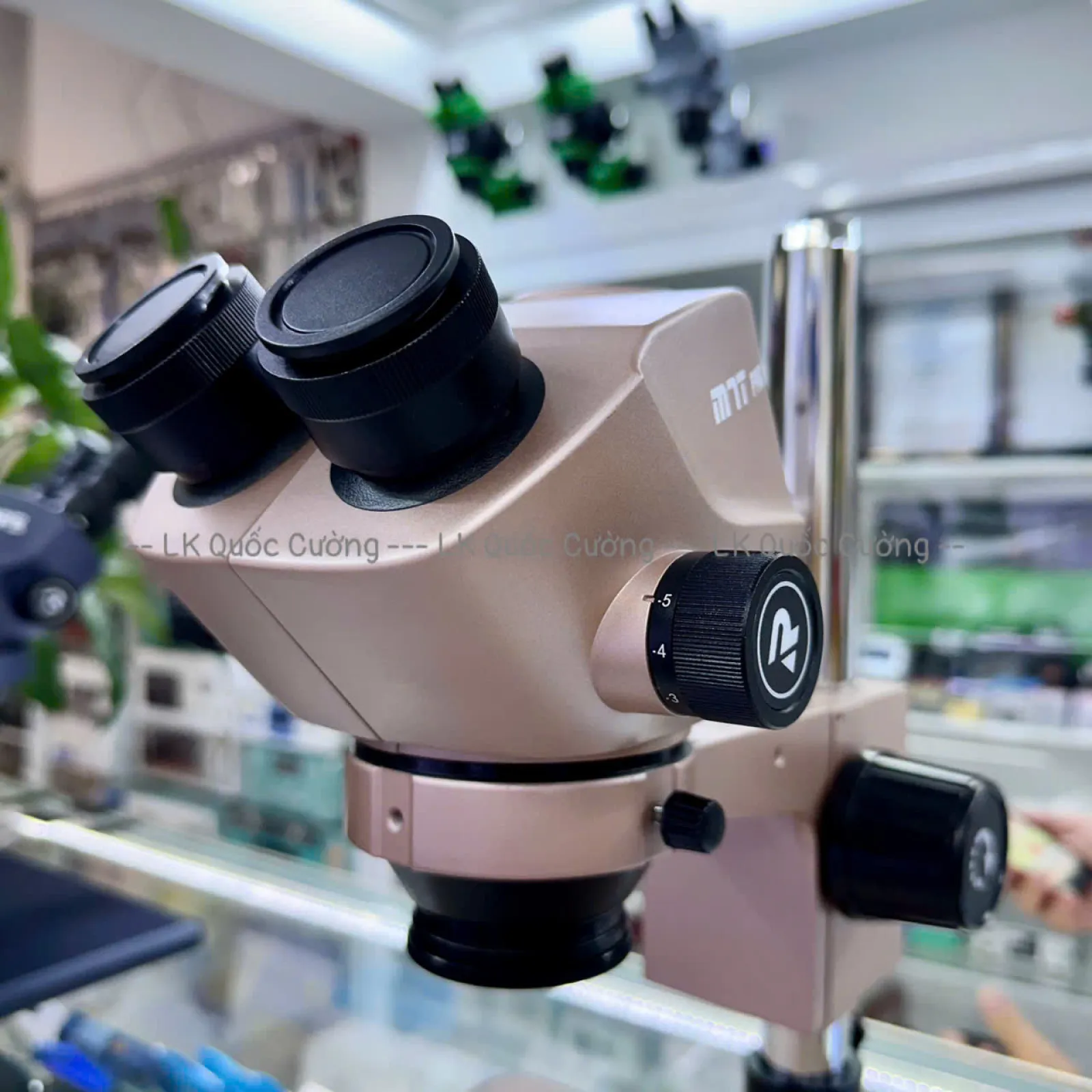 Kính hiển vi 3 mắt Relife M7TPro