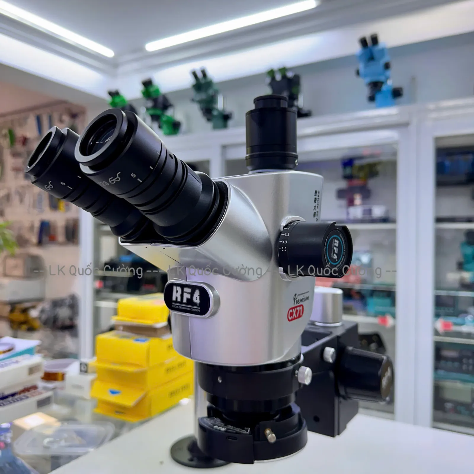 Kính hiển vi 3 mắt RF4 CX71R Premium kèm trục xoay F024/ Zoom 6.5X  