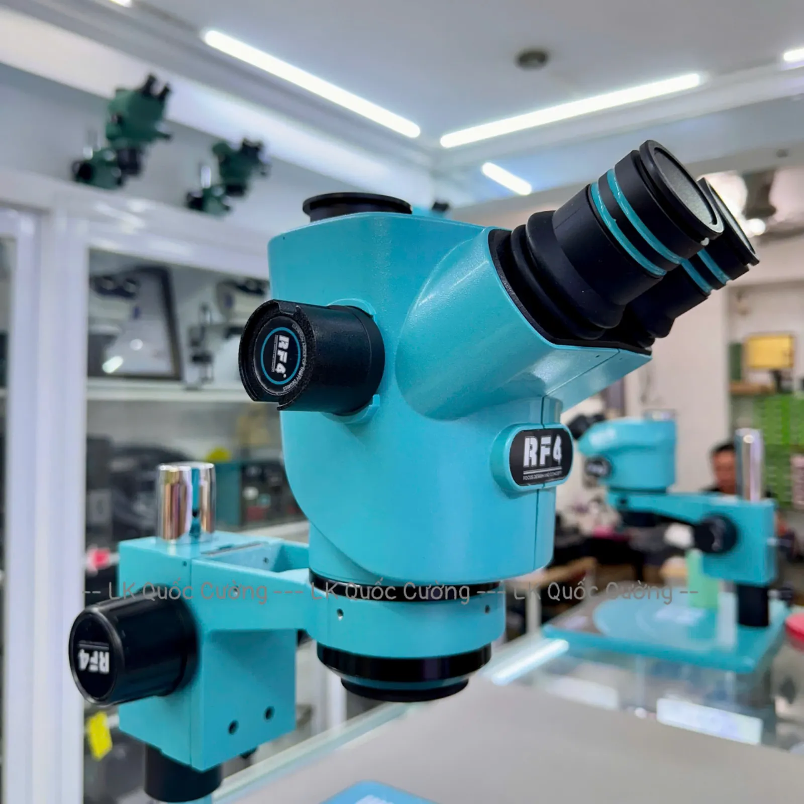 Kính hiển vi 3 mắt RF4 CX71R/ Zoom 6.5X