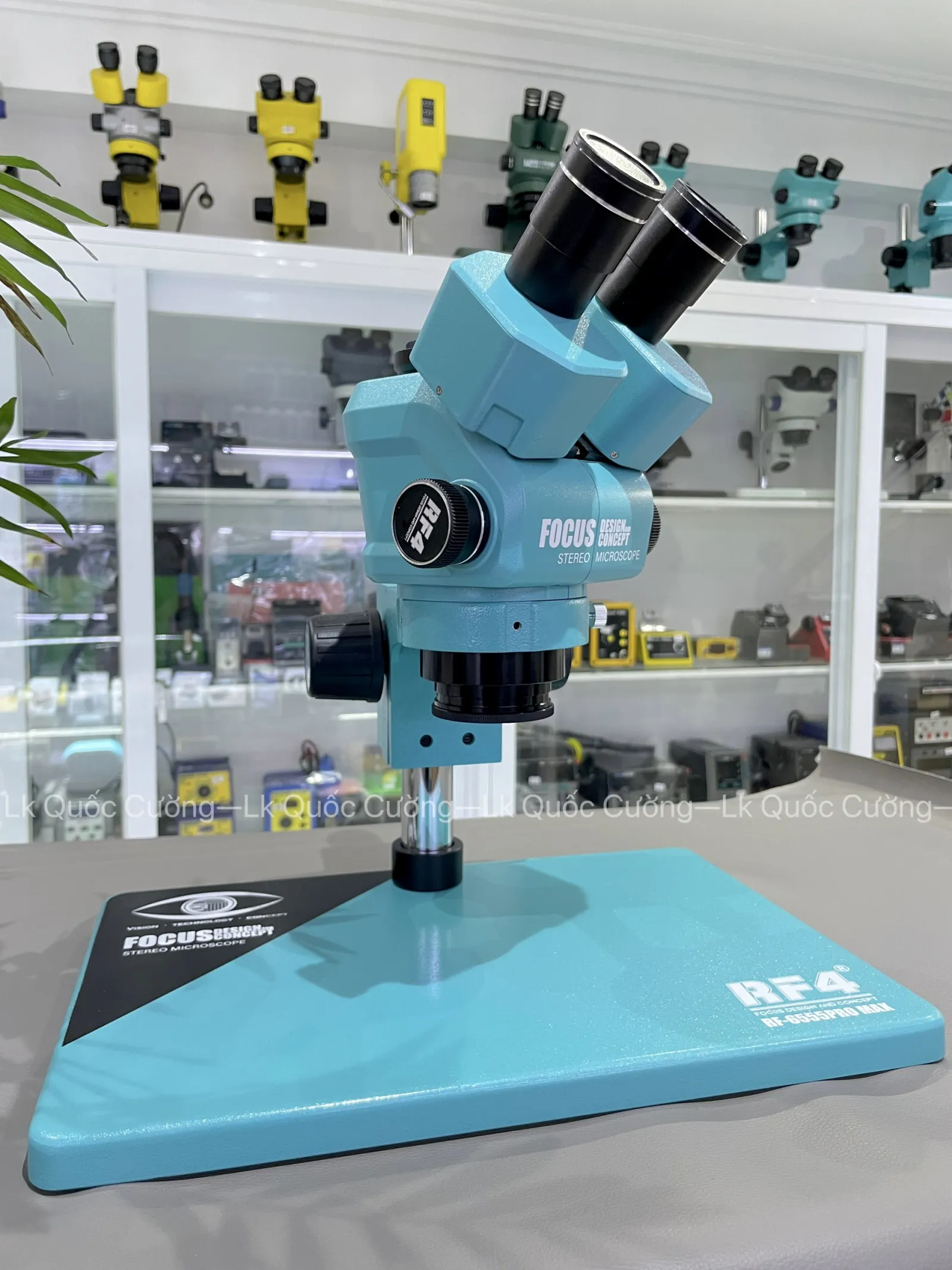 Kính hiển vi 3 mắt RF4 RF-6555ProMax ZOOM 6.5X