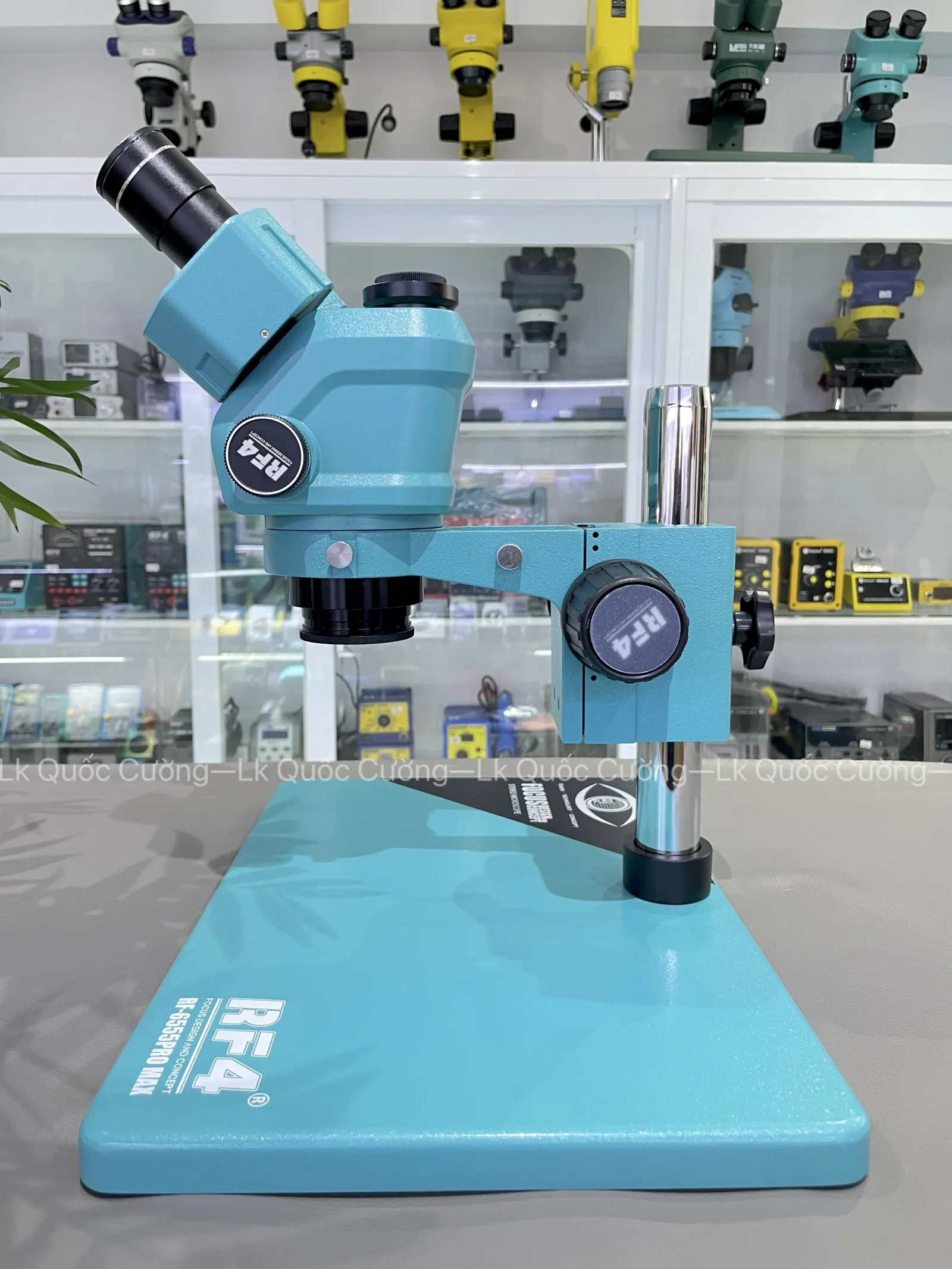 Kính hiển vi 3 mắt RF4 RF-6555ProMax ZOOM 6.5X