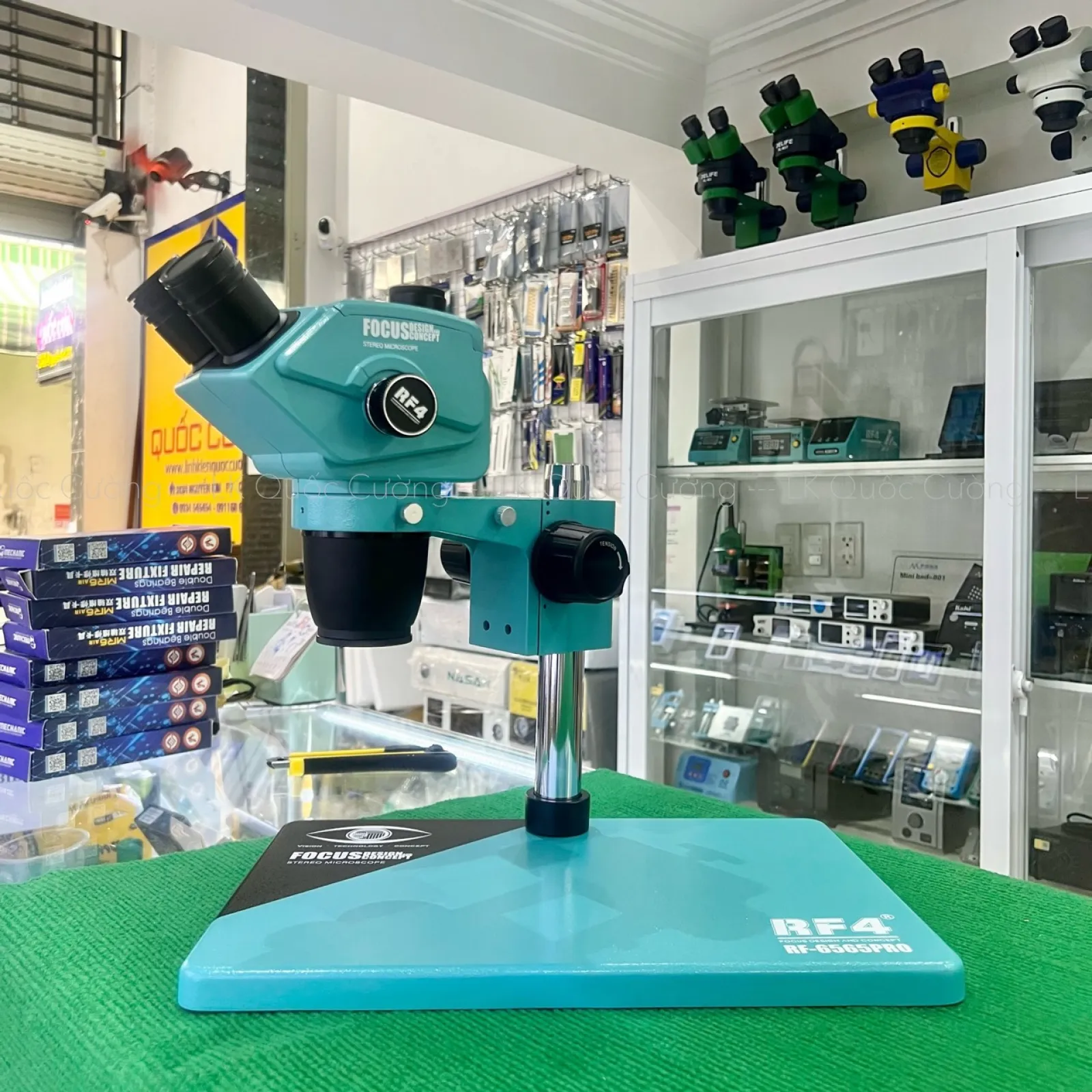 Kính hiển vi 3 mắt RF4 RF-6565Pro