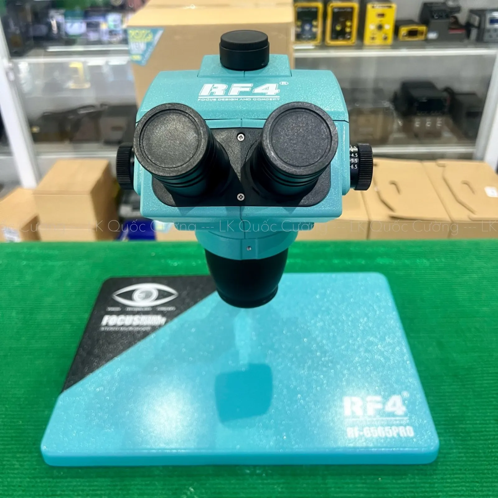 Kính hiển vi 3 mắt RF4 RF-6565Pro