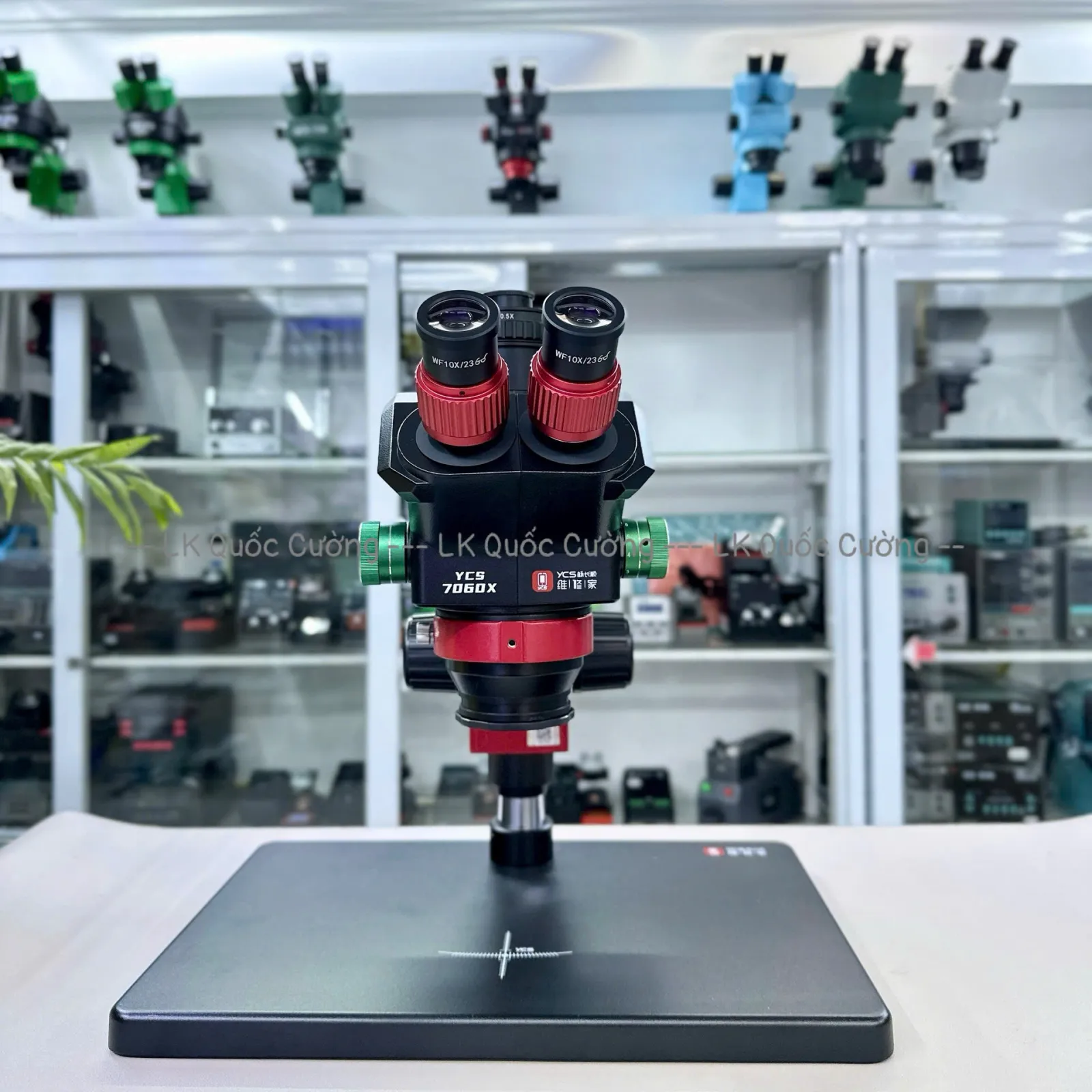 Kính hiển vi 3 mắt YCS 7060/ Zoom 6X