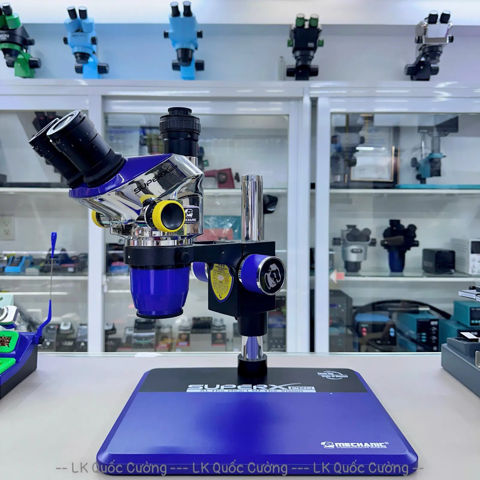 Kính hiển vi Mechanic SuperX Pro