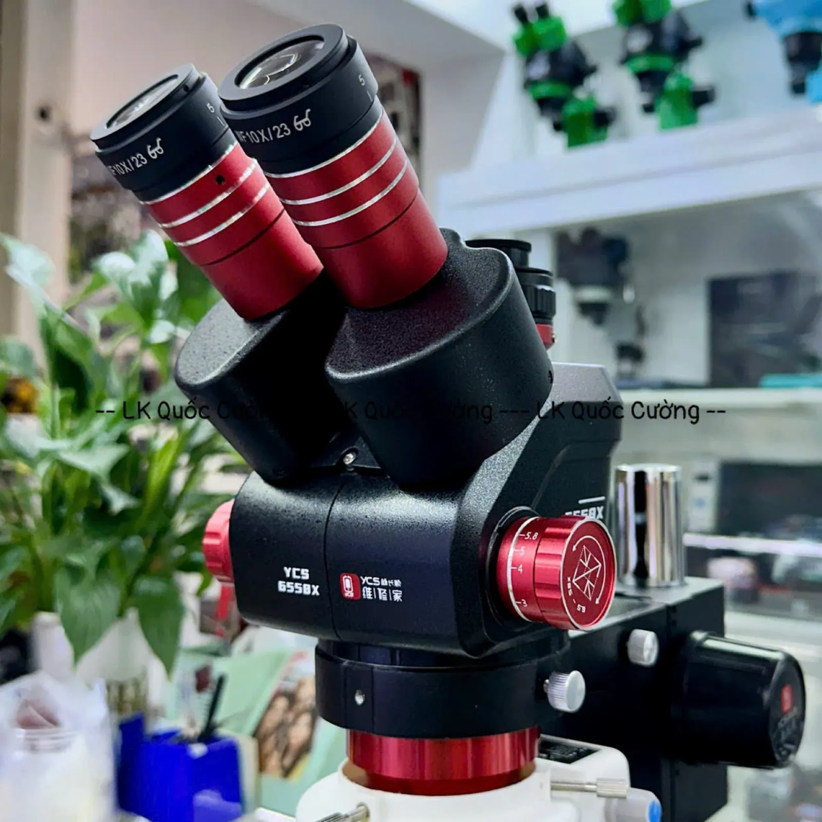 Kính hiển vi YCS 6558x