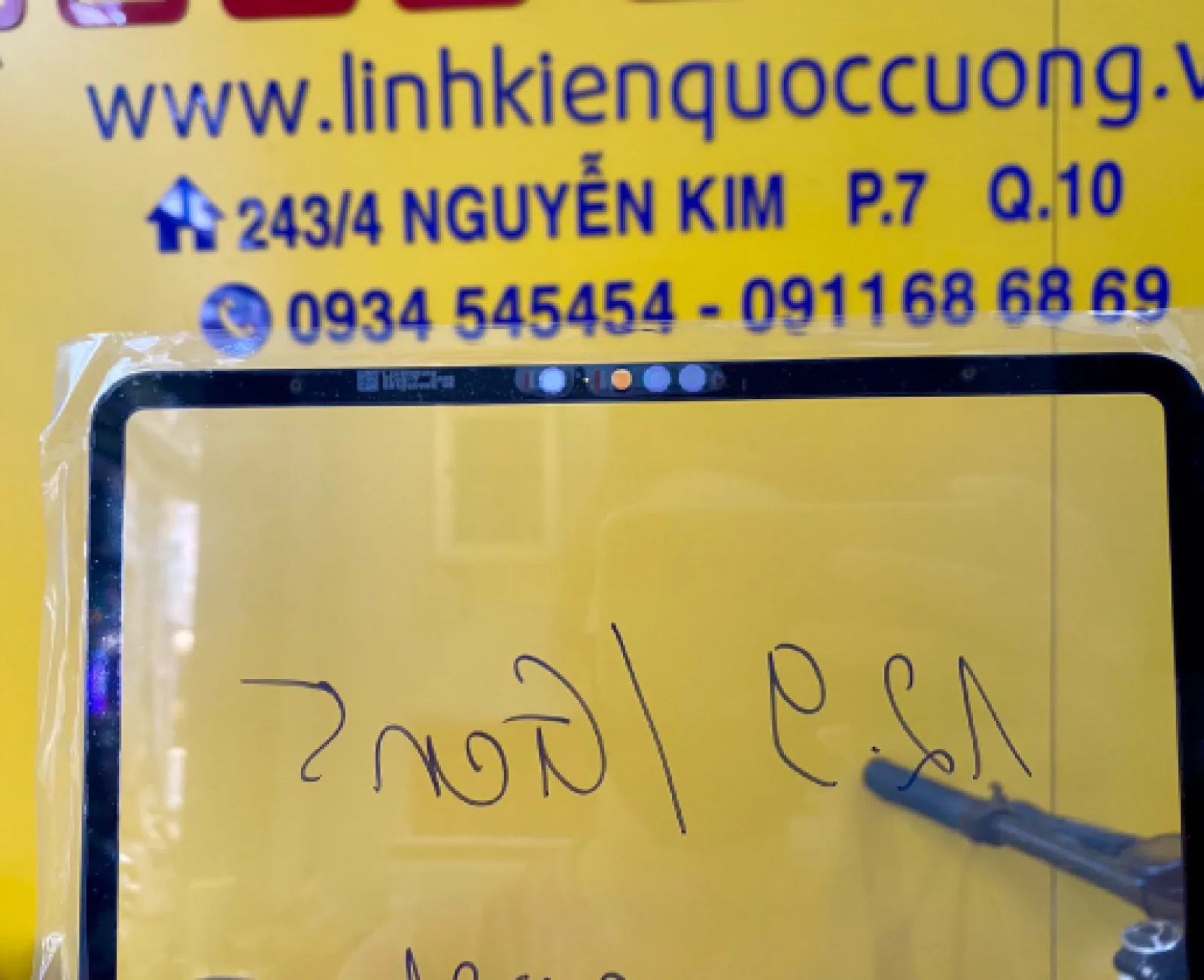 Kính Pro12.9/ Gen5/ Gen6 M1 2021 - 2022 ZIN MÁY