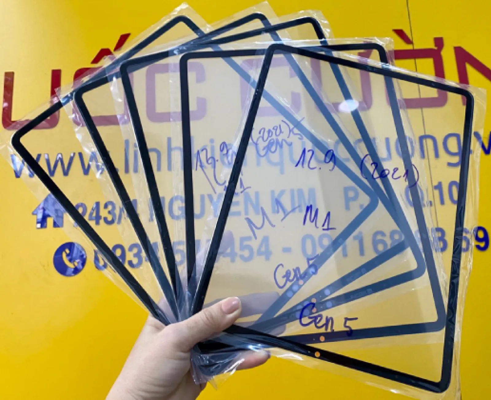 Kính Pro12.9/ Gen5/ Gen6 M1 2021 - 2022 ZIN MÁY