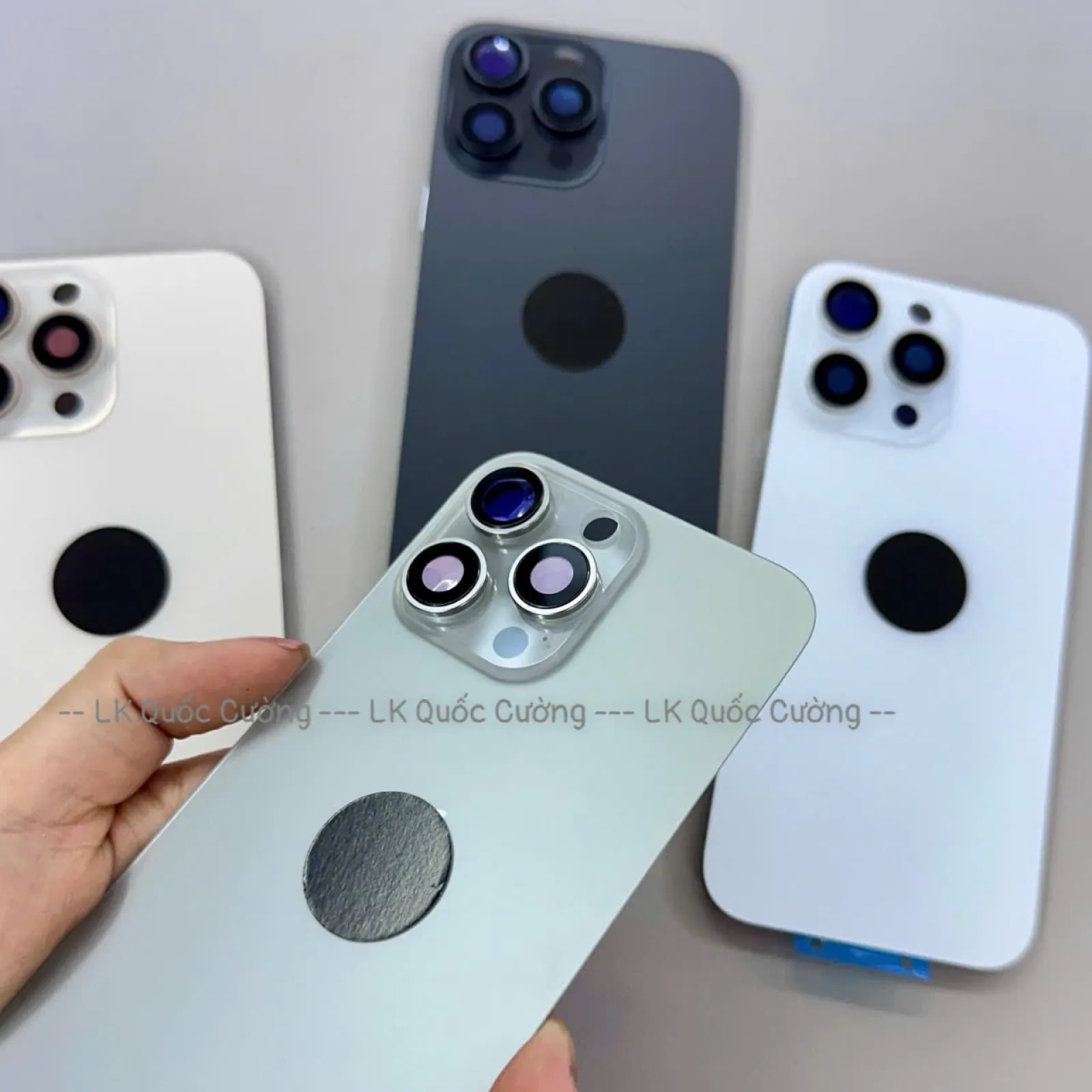 Kính Lưng 16PM Liền Camera