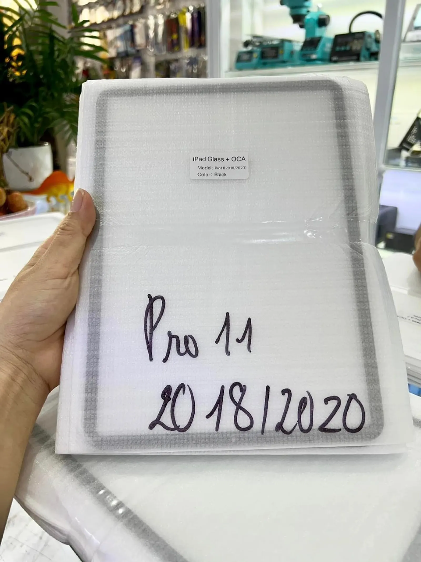 Mặt Kính Pro 11 2018 + OCA