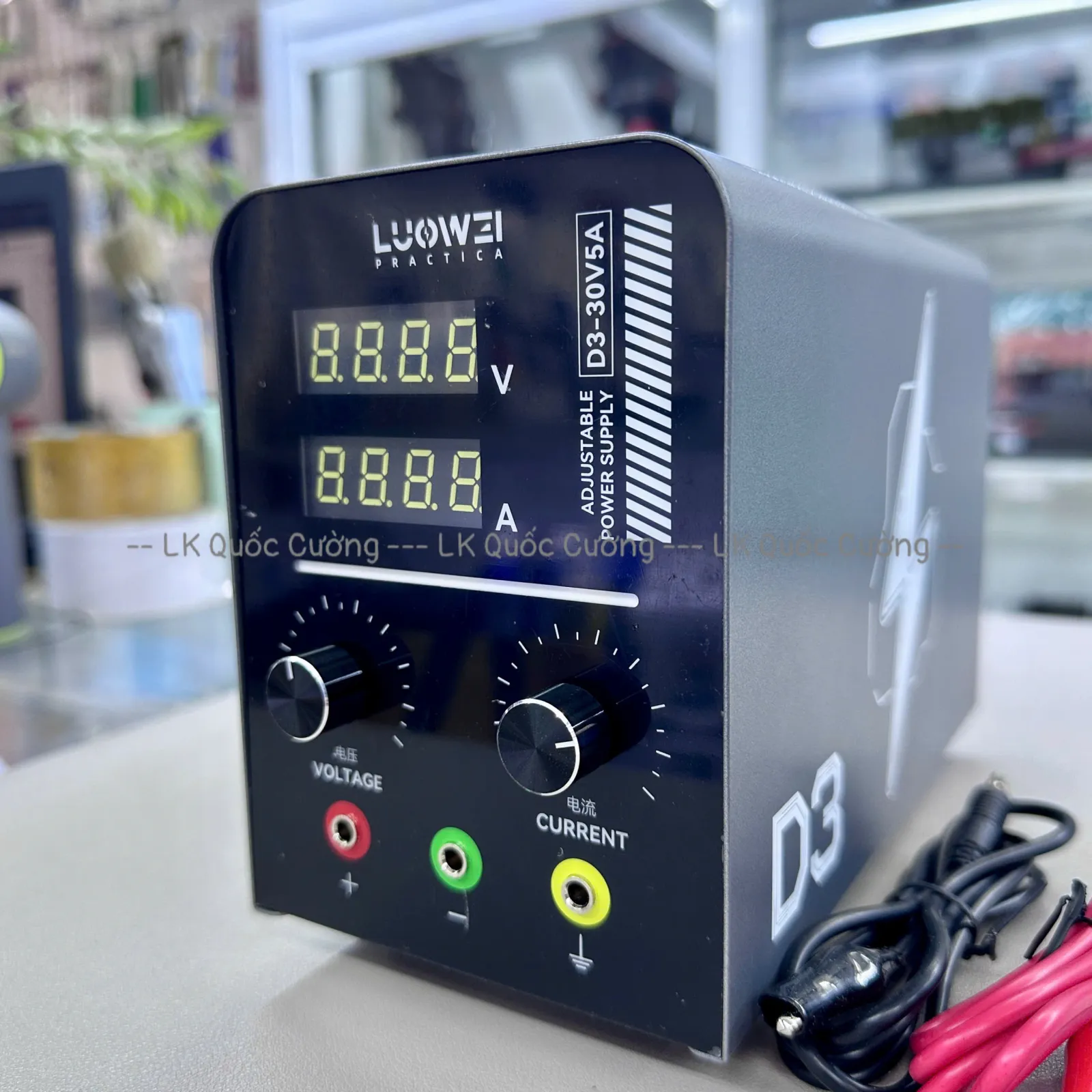 Máy cấp nguồn/ Luowei D3-30V5A