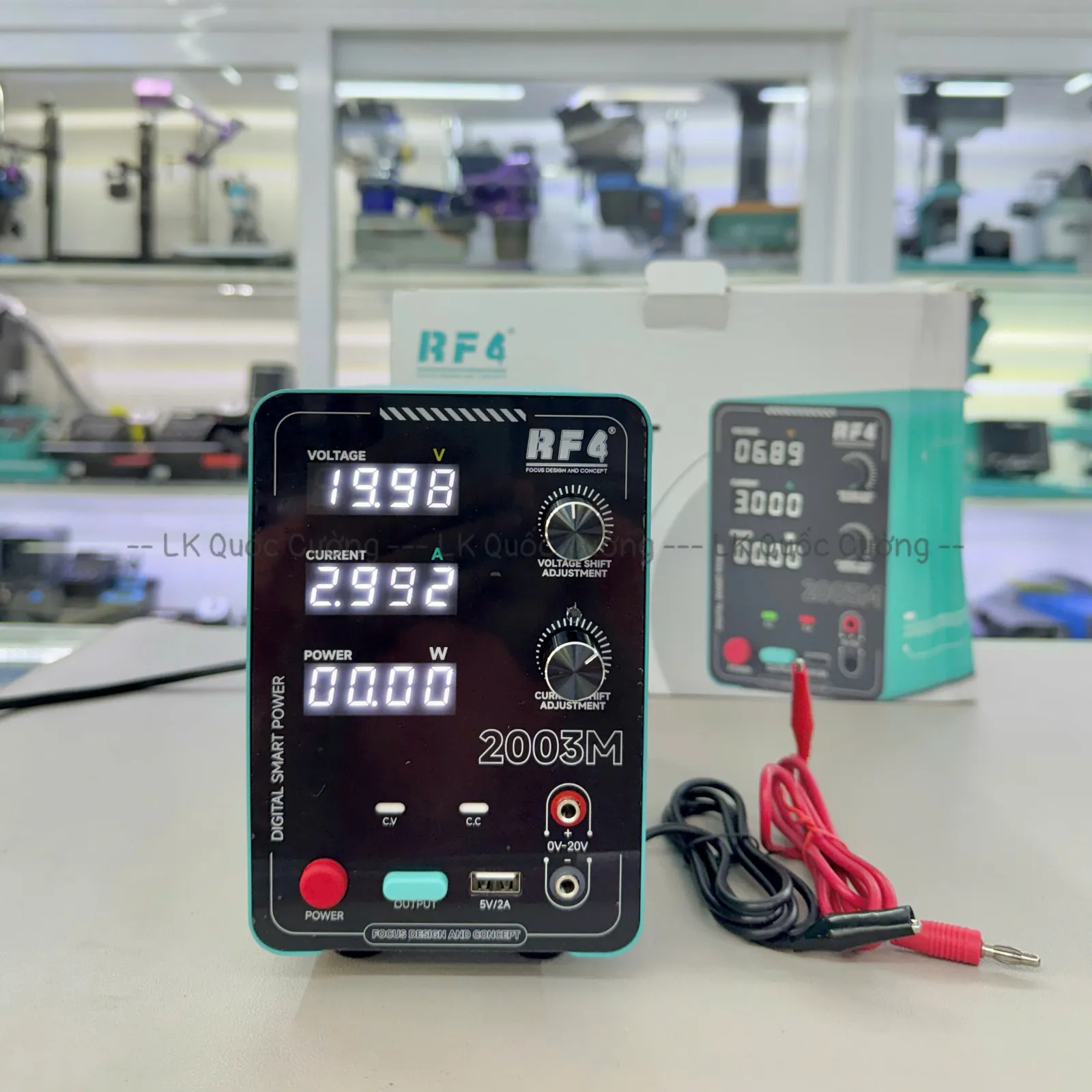 Máy cấp nguồn RF4 RF-2003M