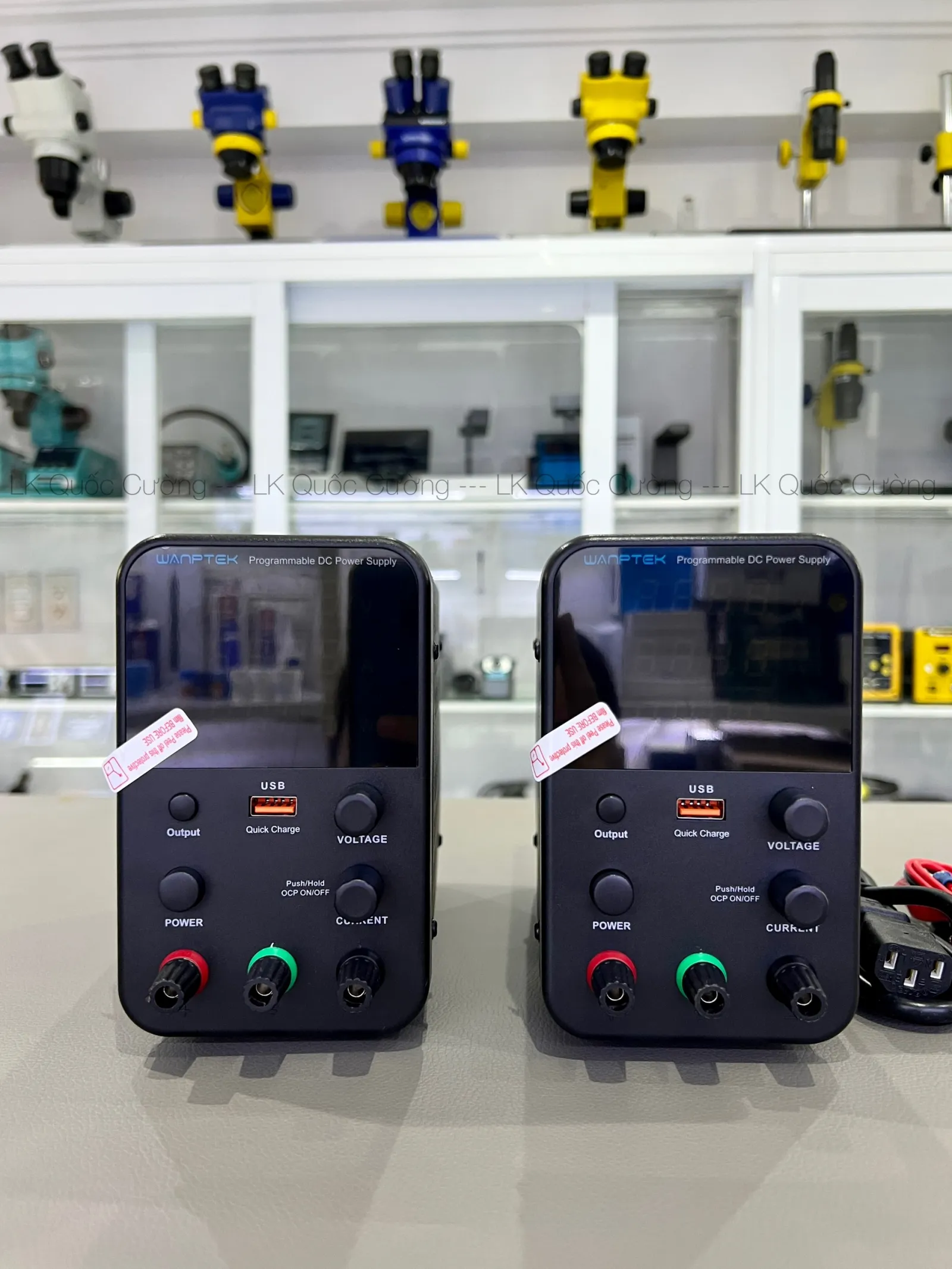 Máy cấp nguồn Wanpteck WPS3010H 10A-30V