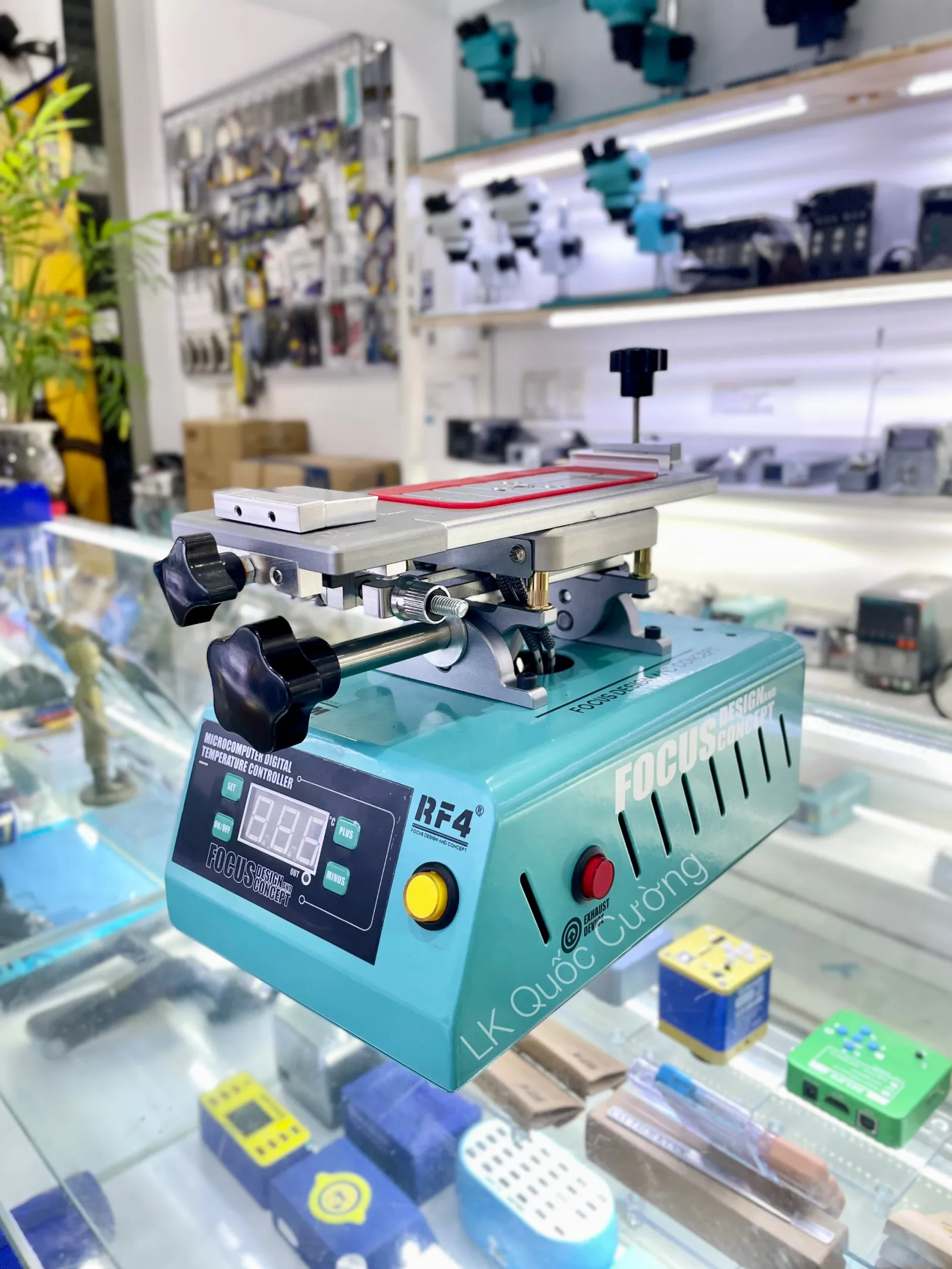 Máy cắt xoay 360 RF4 Freedom