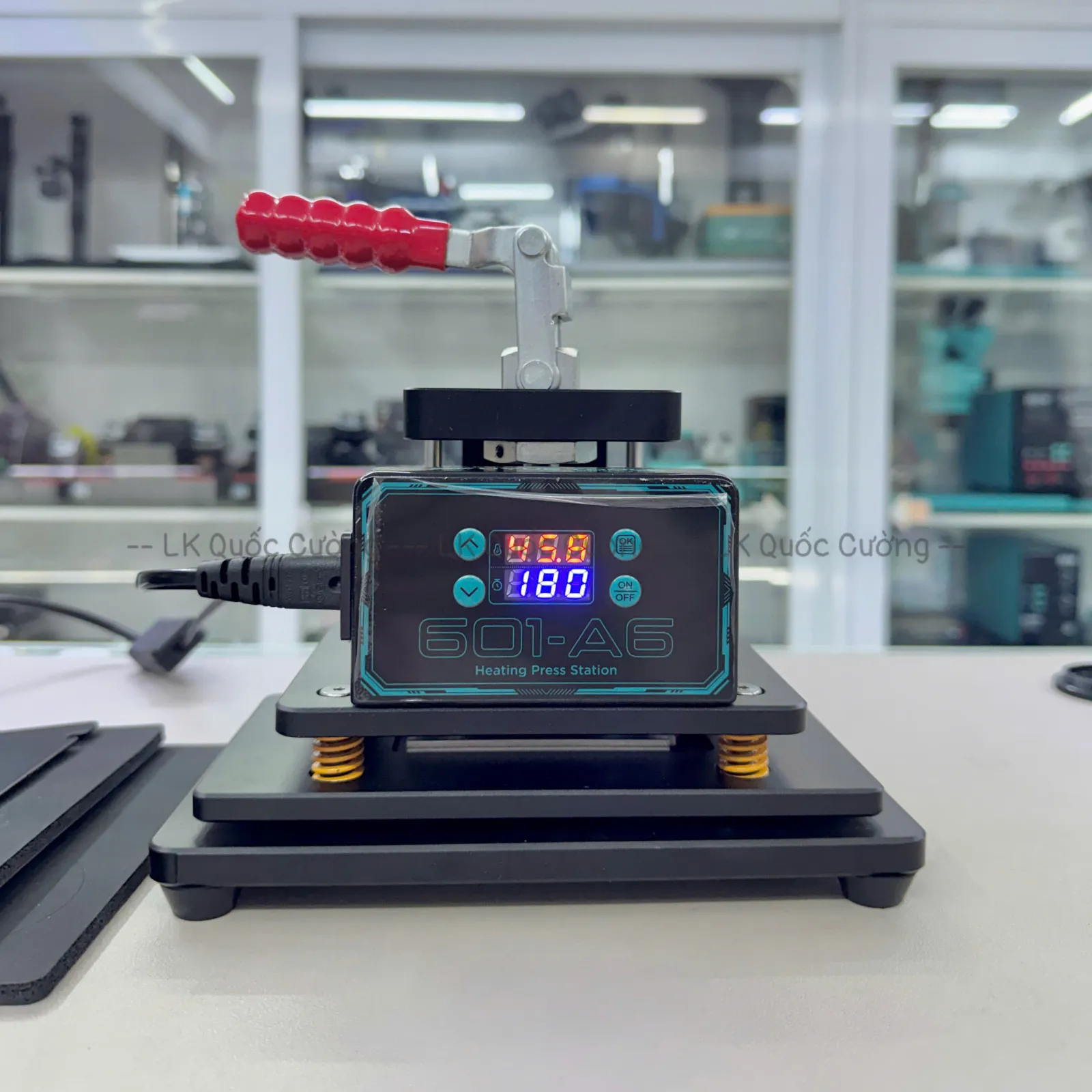 Máy đóng áp suất UYUE 601-A6