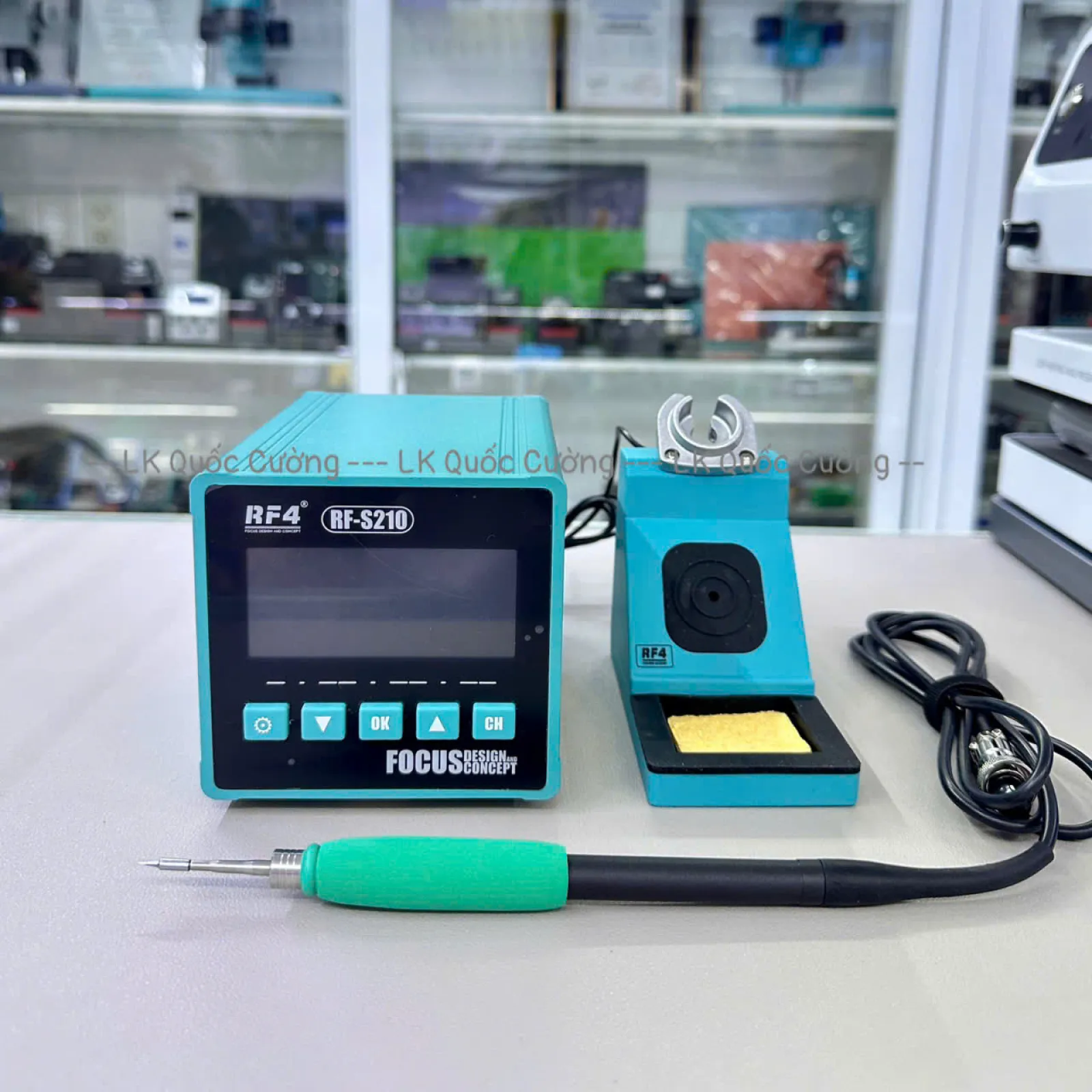 Máy hàn RF4 RF-S210/ kèm 1 mũi hàn