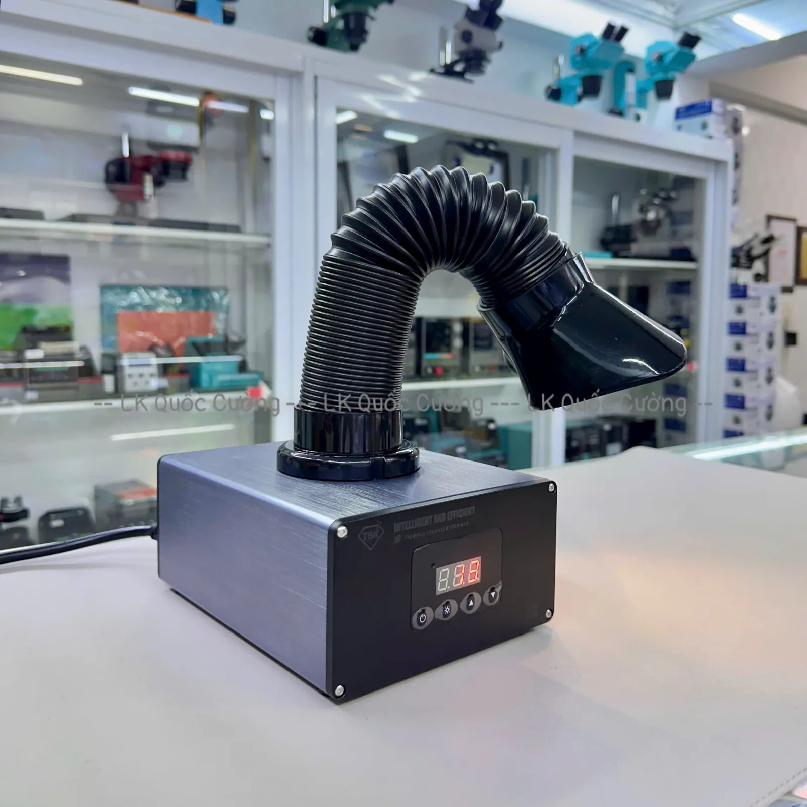 Máy hút khói TBK 638