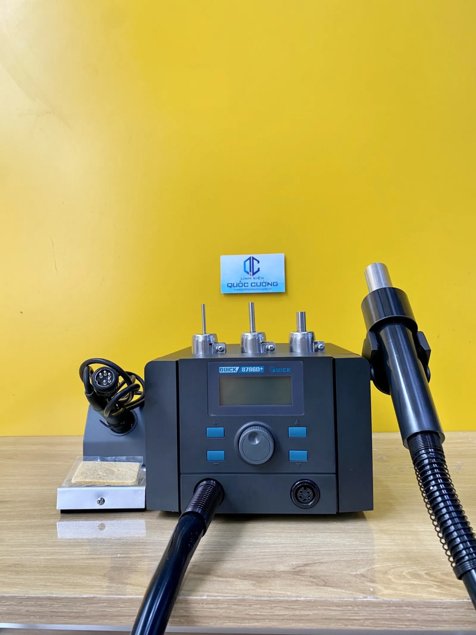 Máy khò hàn Quick 8786D+